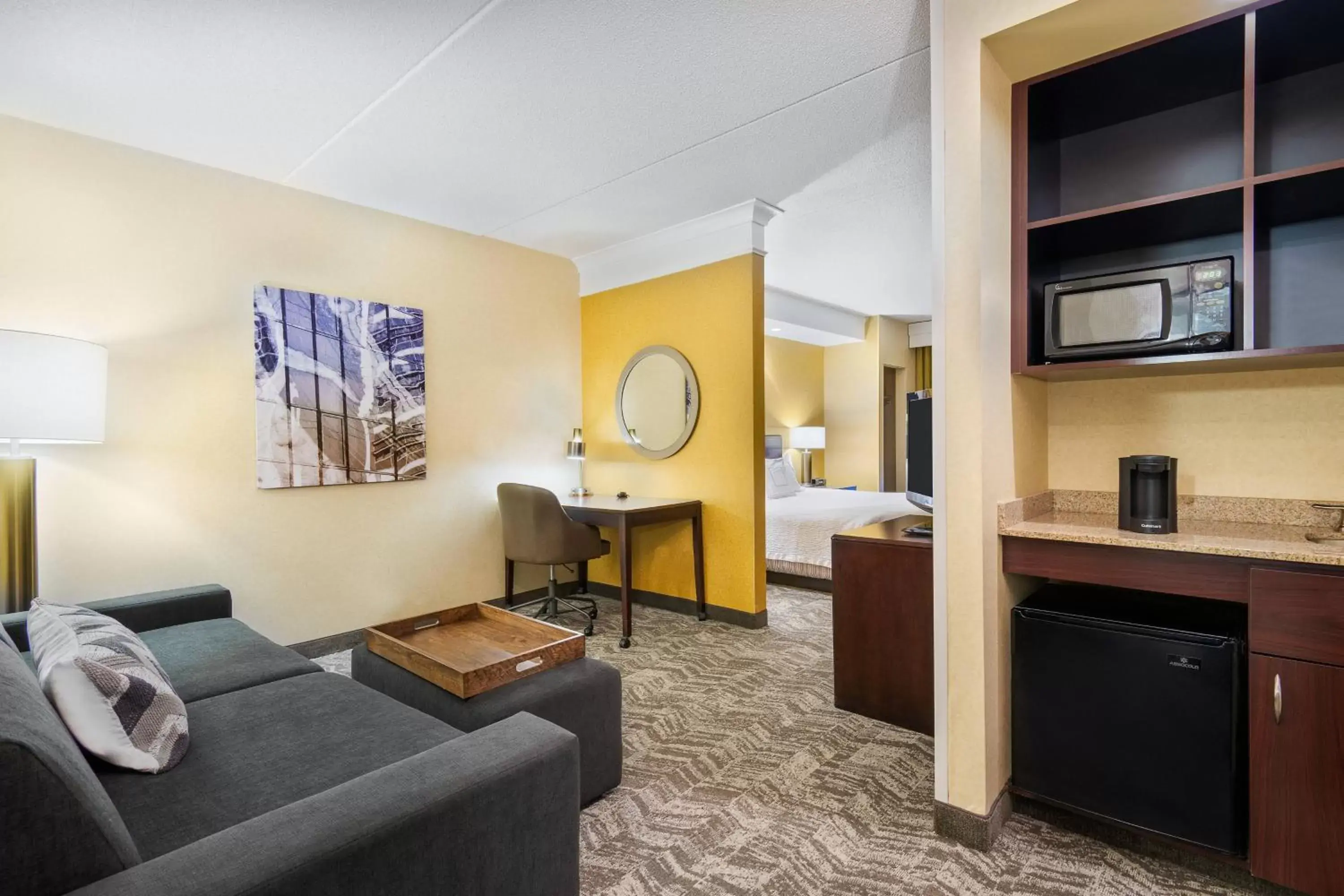 Photo of the whole room, Seating Area in SpringHill Suites by Marriott Wheeling Triadelphia Area