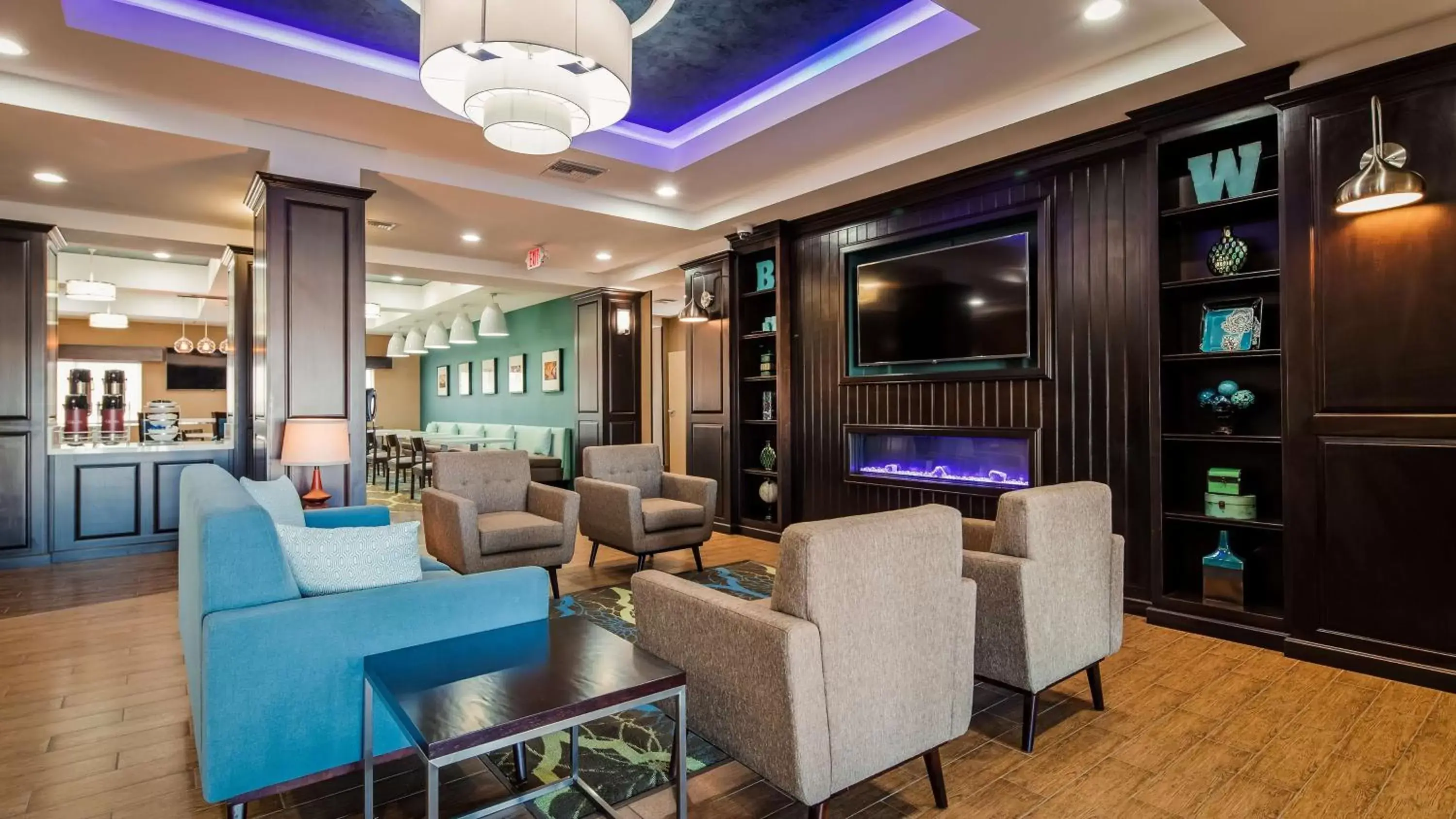 Lobby or reception, Lounge/Bar in Best Western Plus Taft Inn