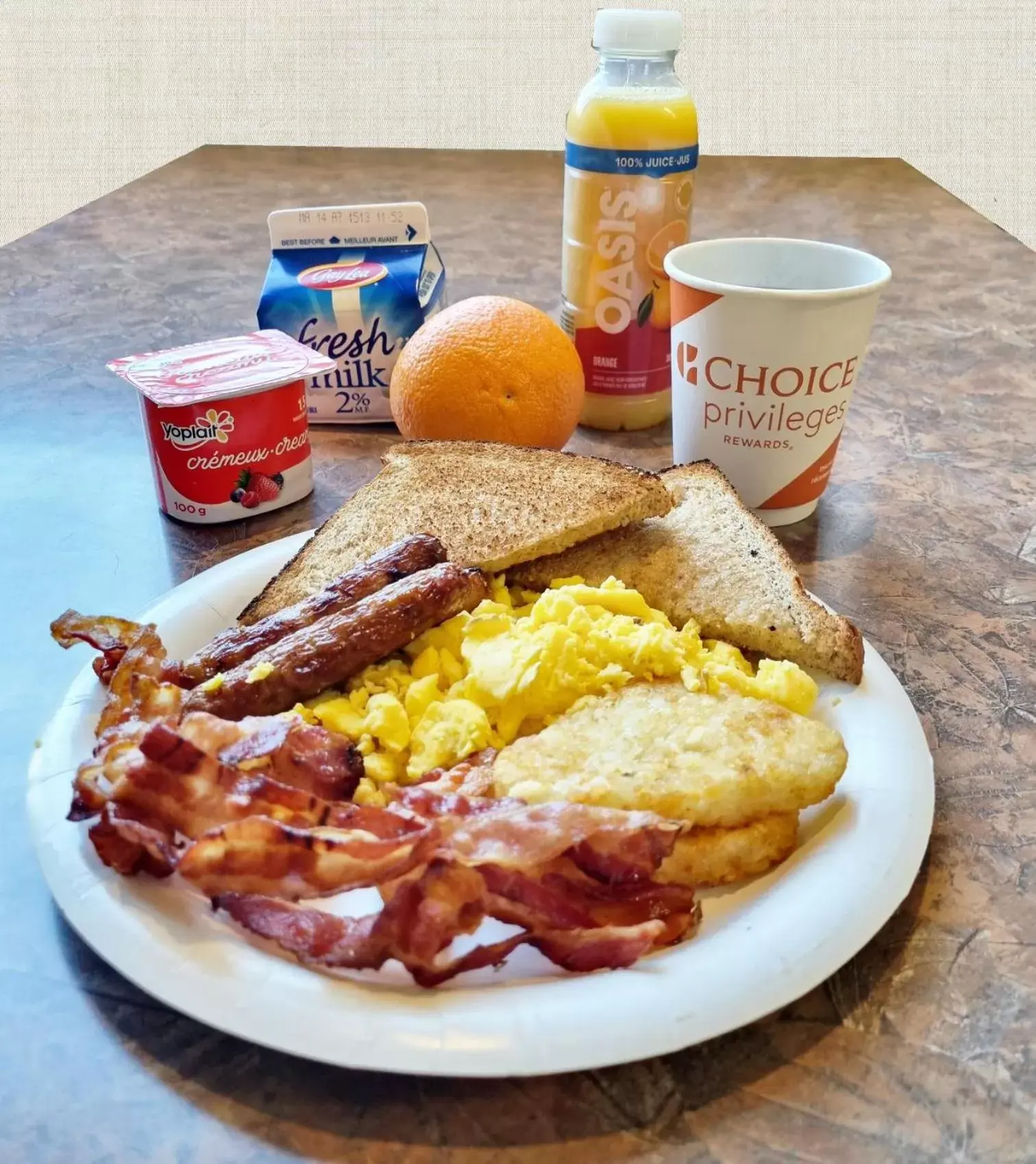 Breakfast in Quality Inn Peterborough