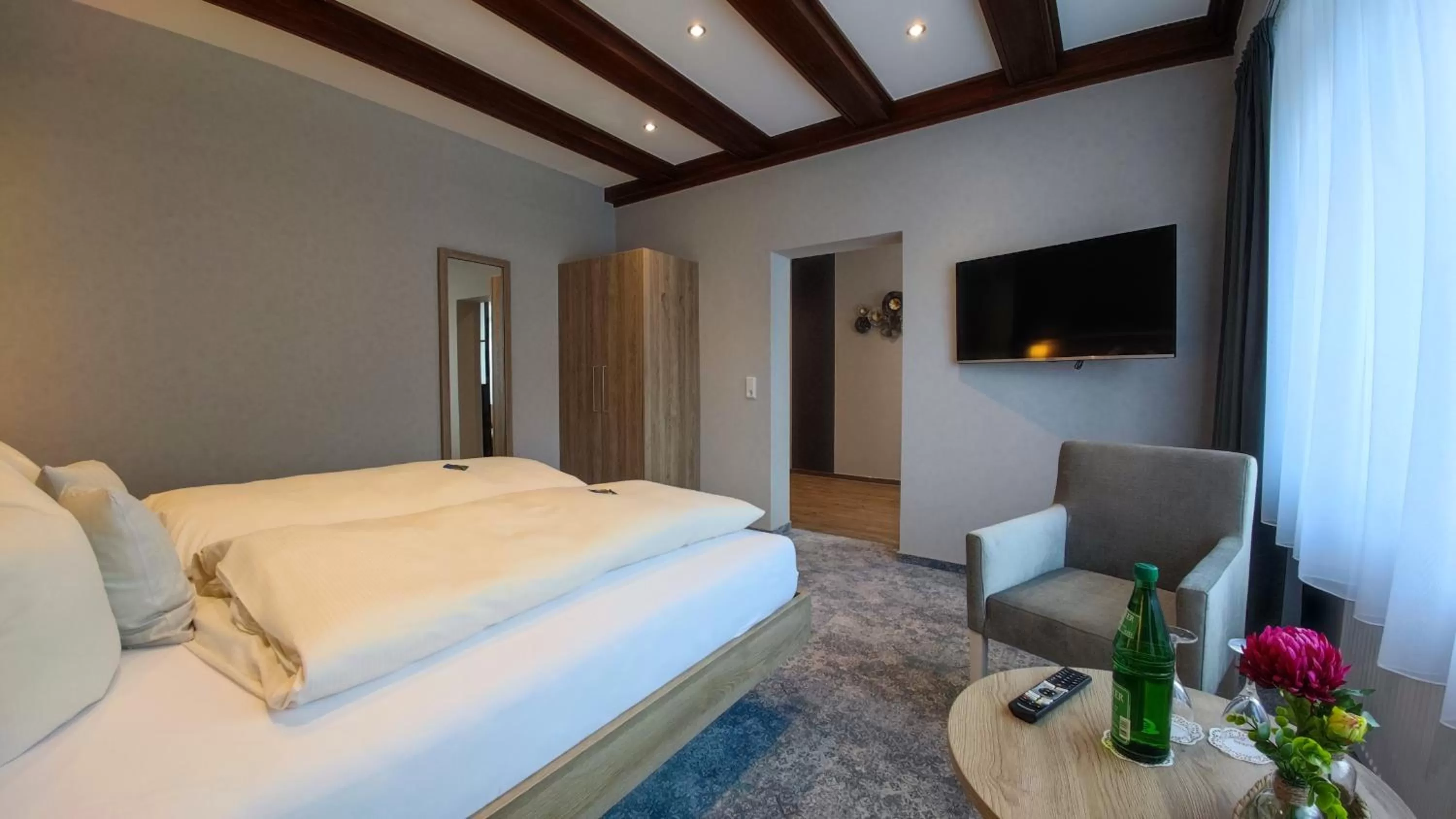 Bedroom, Bed in Hotel Garni "Zur Alten Post"