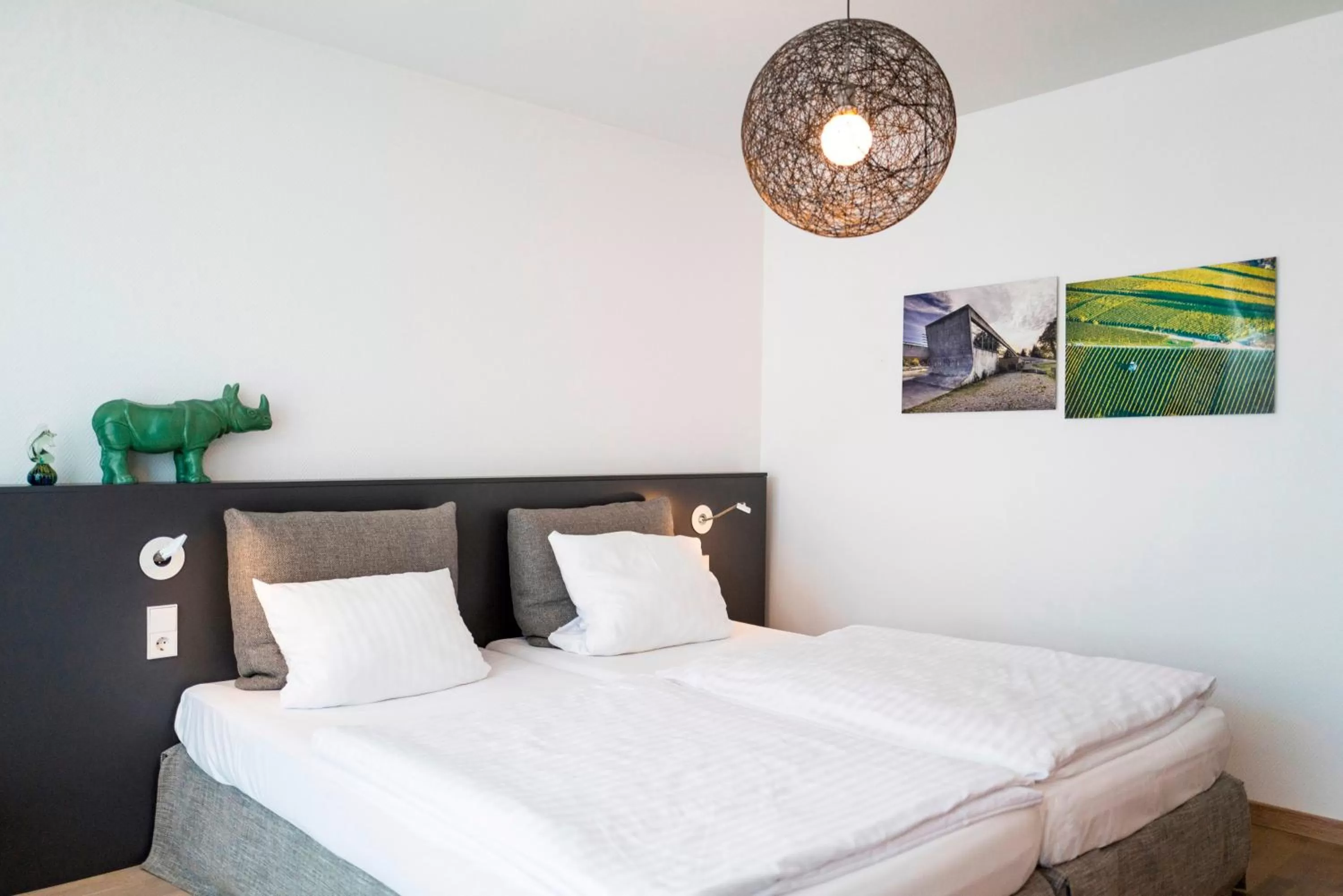 Bed in Das Eckert - Lifestyle Design Hotel & Fine Dining bei Basel (Grenzach)
