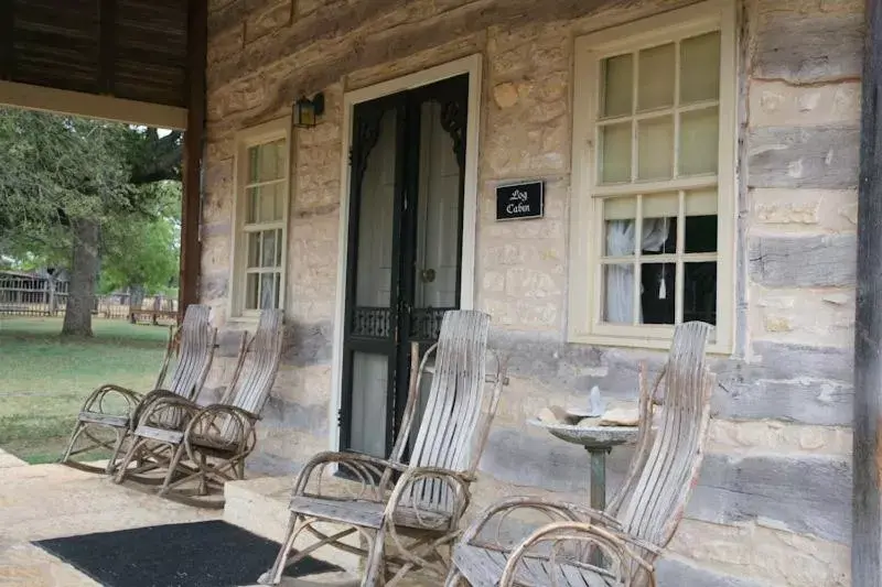 Patio in Full Moon Inn