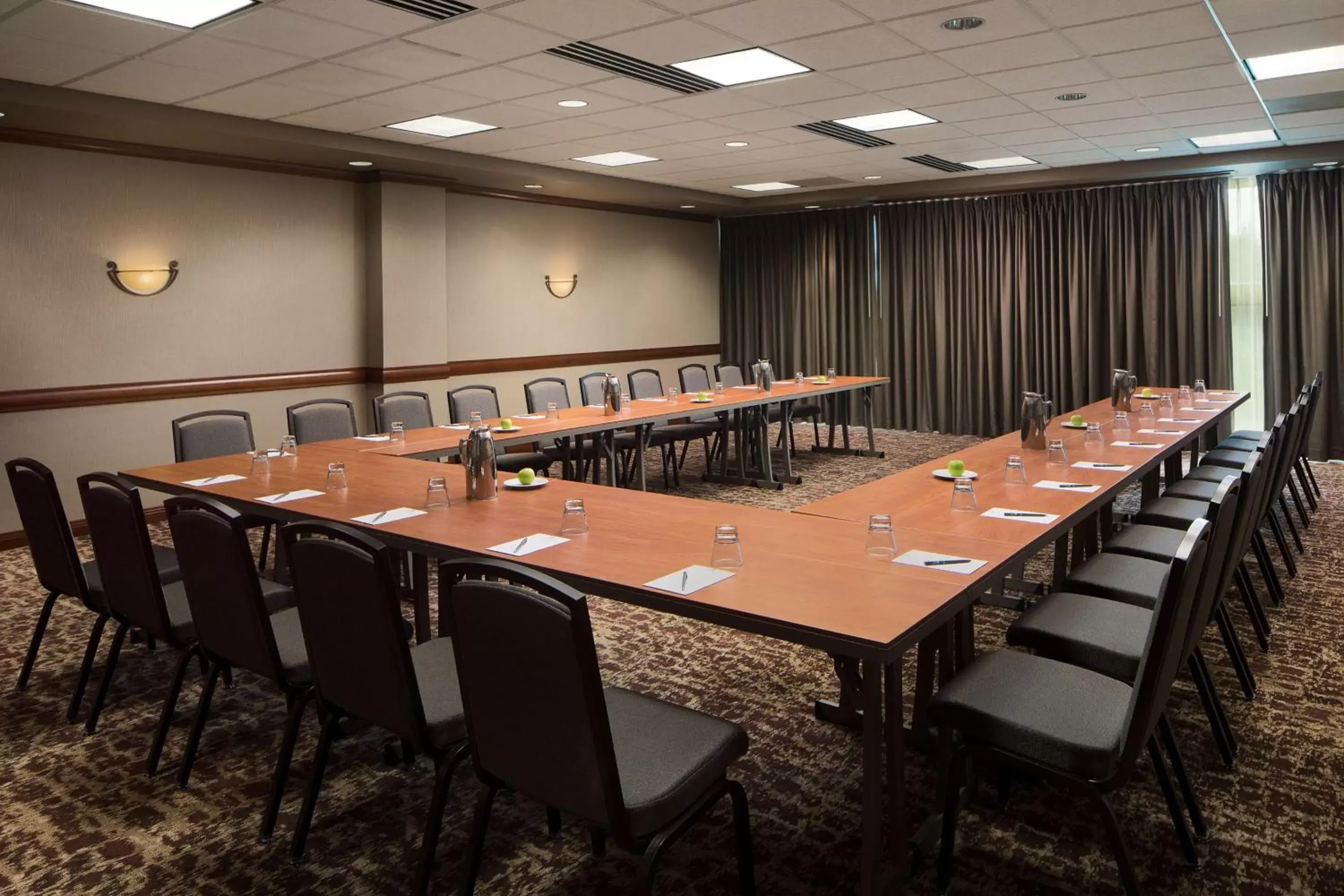 Meeting/conference room in Embassy Suites by Hilton Dallas Frisco Hotel & Convention Center