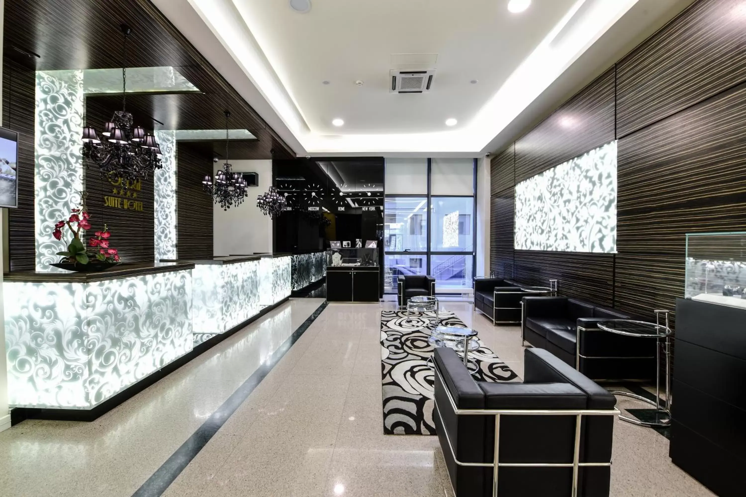 Lobby or reception in Opera Suite Hotel Lobby or reception in Opera Suite Hotel