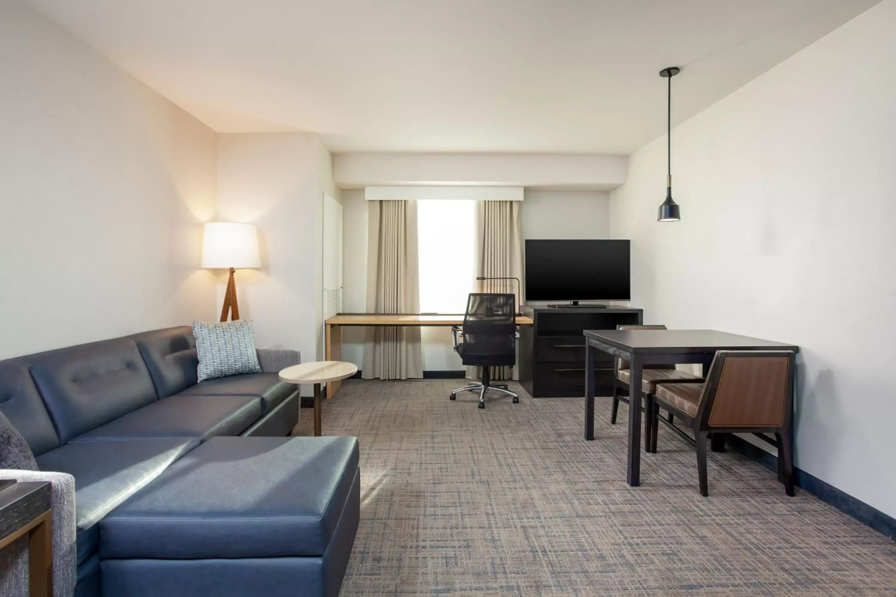 Living room, Seating Area in Residence Inn Providence Coventry