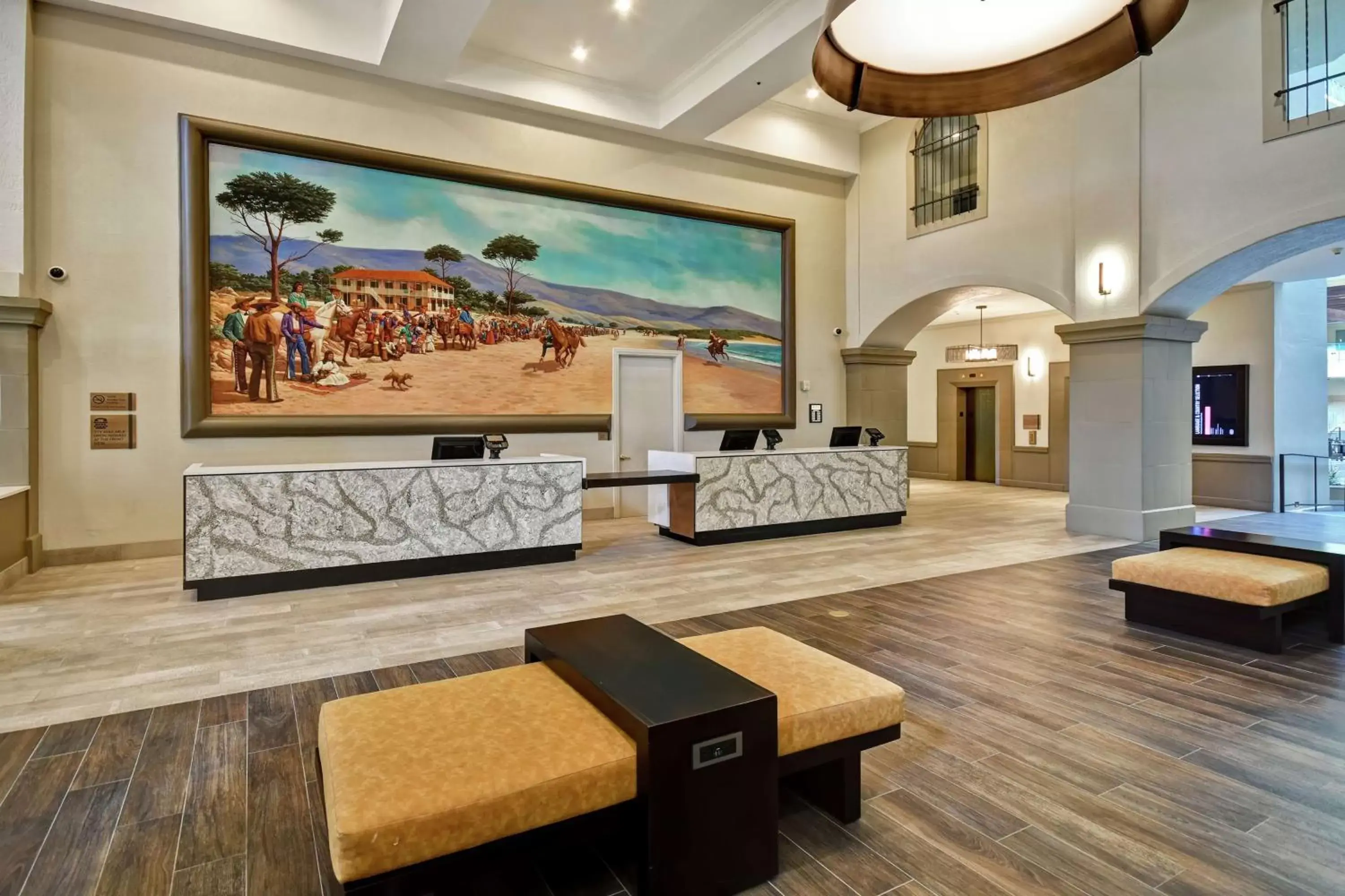 Lobby or reception in Embassy Suites by Hilton Milpitas Silicon Valley