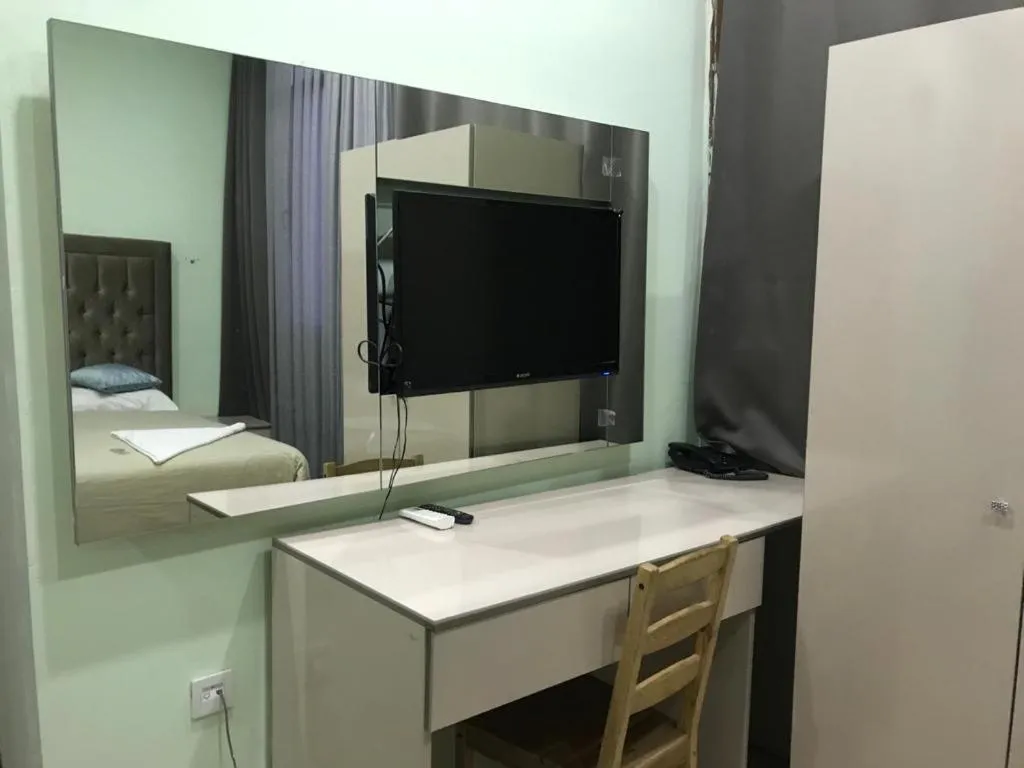 TV and multimedia in Historial Hotel