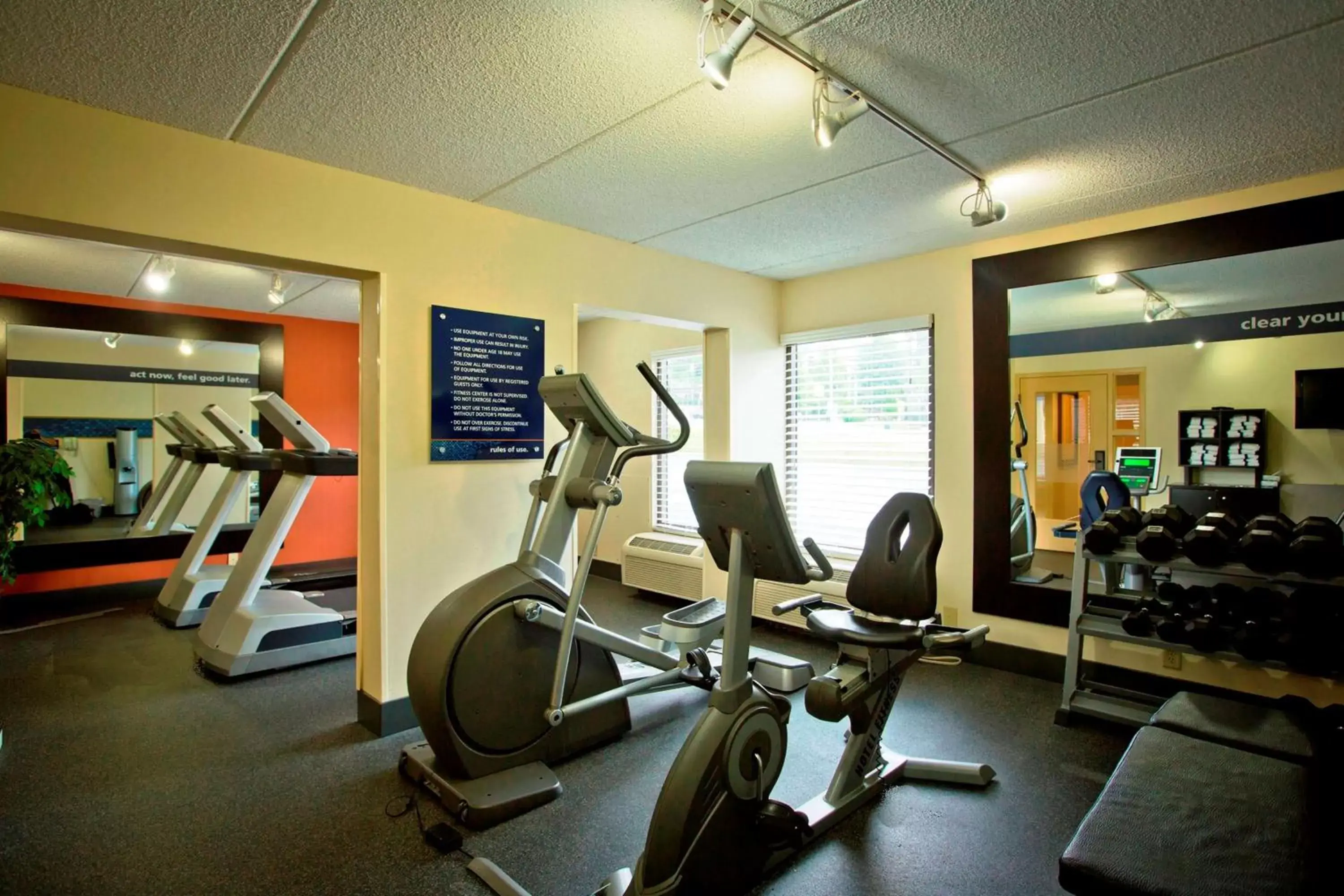 Fitness centre/facilities, Fitness Center/Facilities in Hampton Inn Atlanta-Northlake