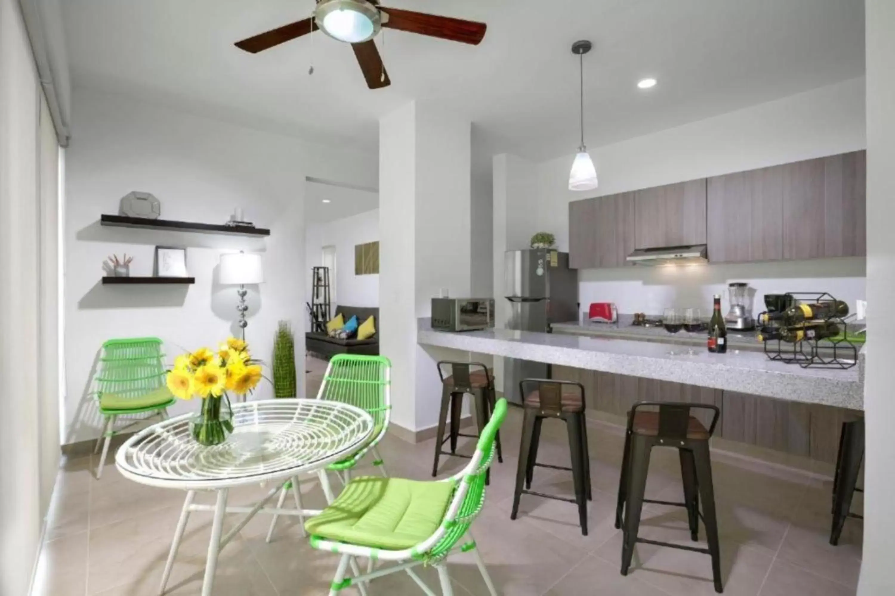 kitchen, Kitchen/Kitchenette in Vela's Condos Ocean Front