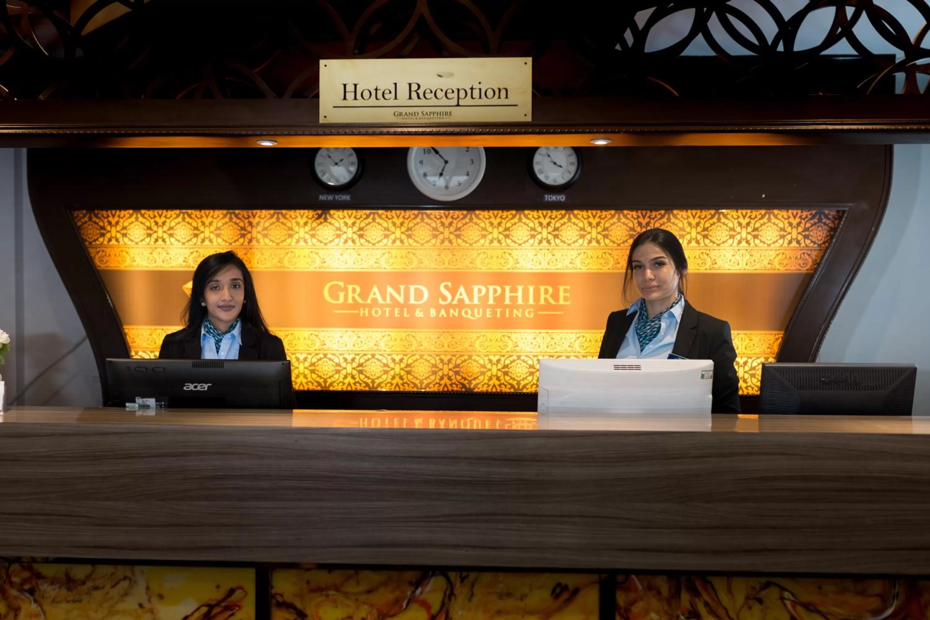 Grand Sapphire Hotel & Banqueting