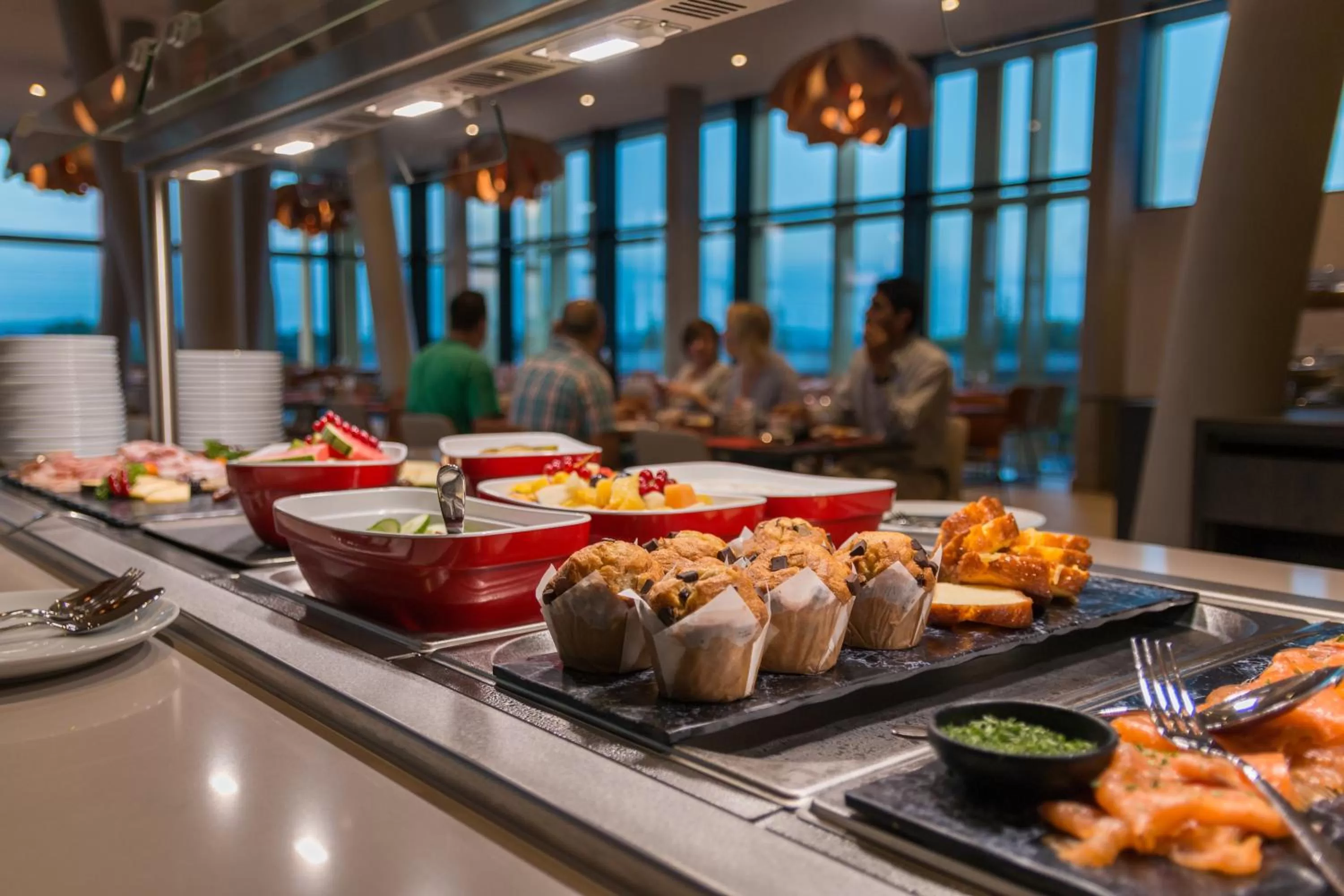 Restaurant/places to eat in Martin's Red