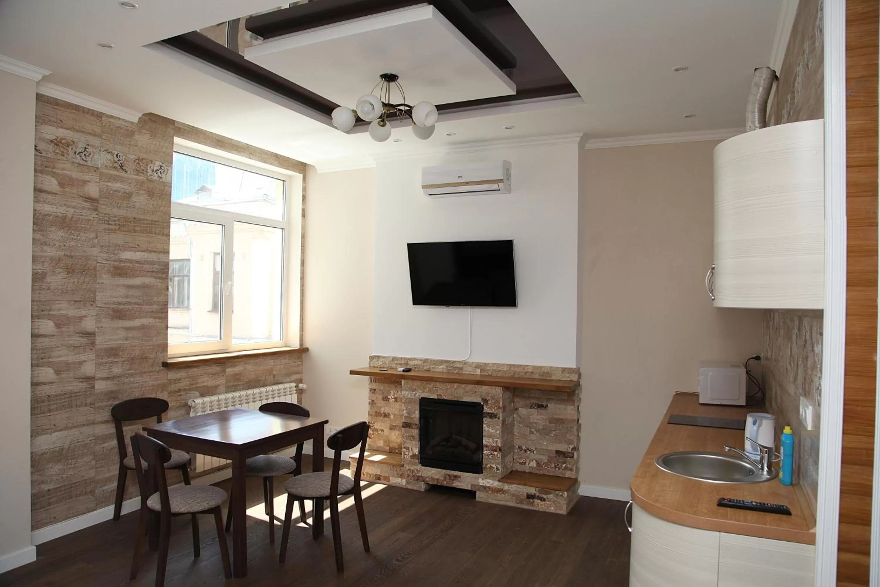 Day, Seating Area in irisHotels