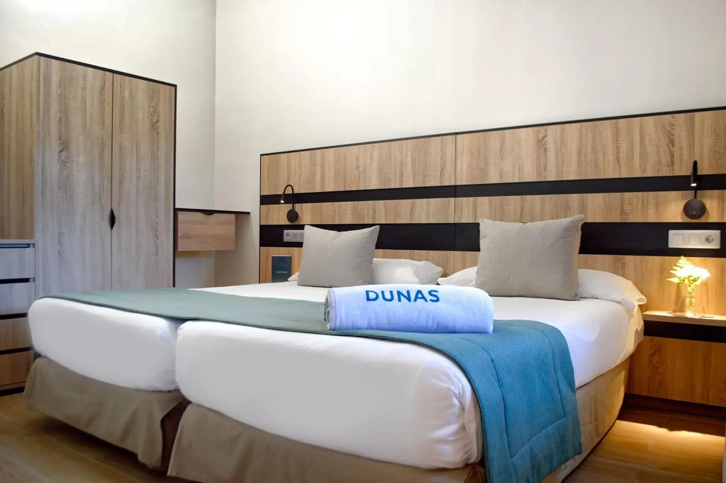 Bedroom, Bed in Suites & Villas by Dunas