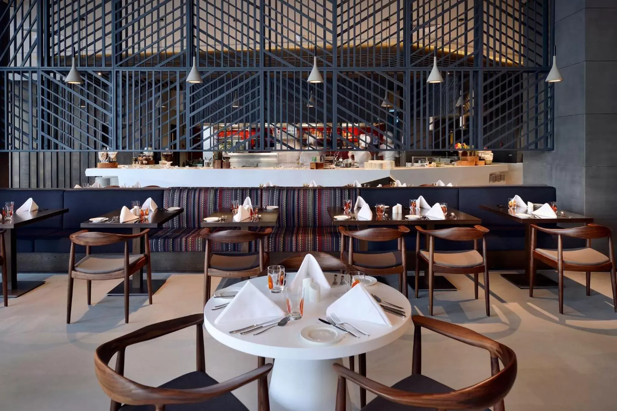 Breakfast, Restaurant/Places to Eat in InterContinental Dubai Marina, an IHG Hotel