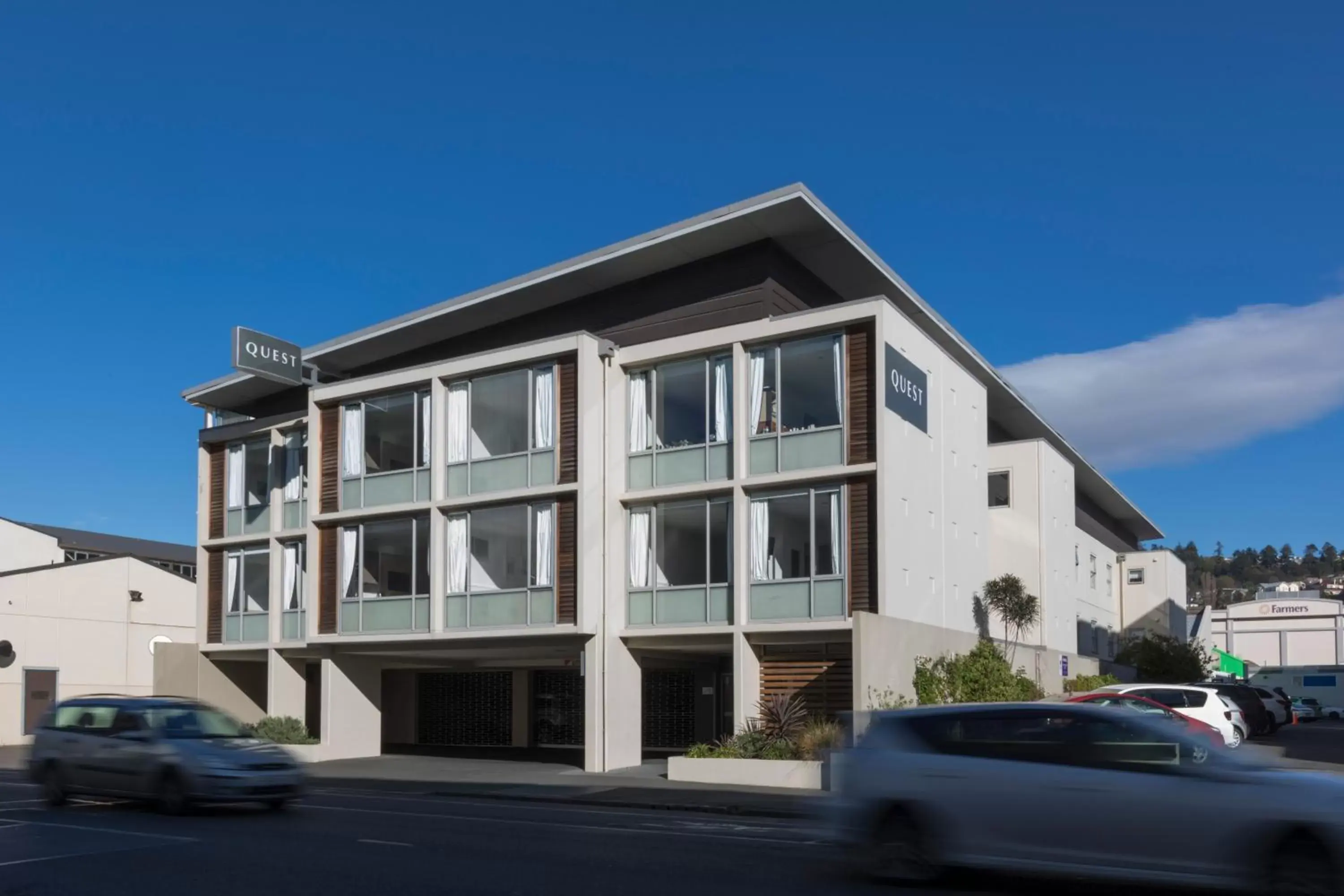 Facade/entrance in Quest Dunedin Serviced Apartments Facade/entrance in Quest Dunedin Serviced Apartments