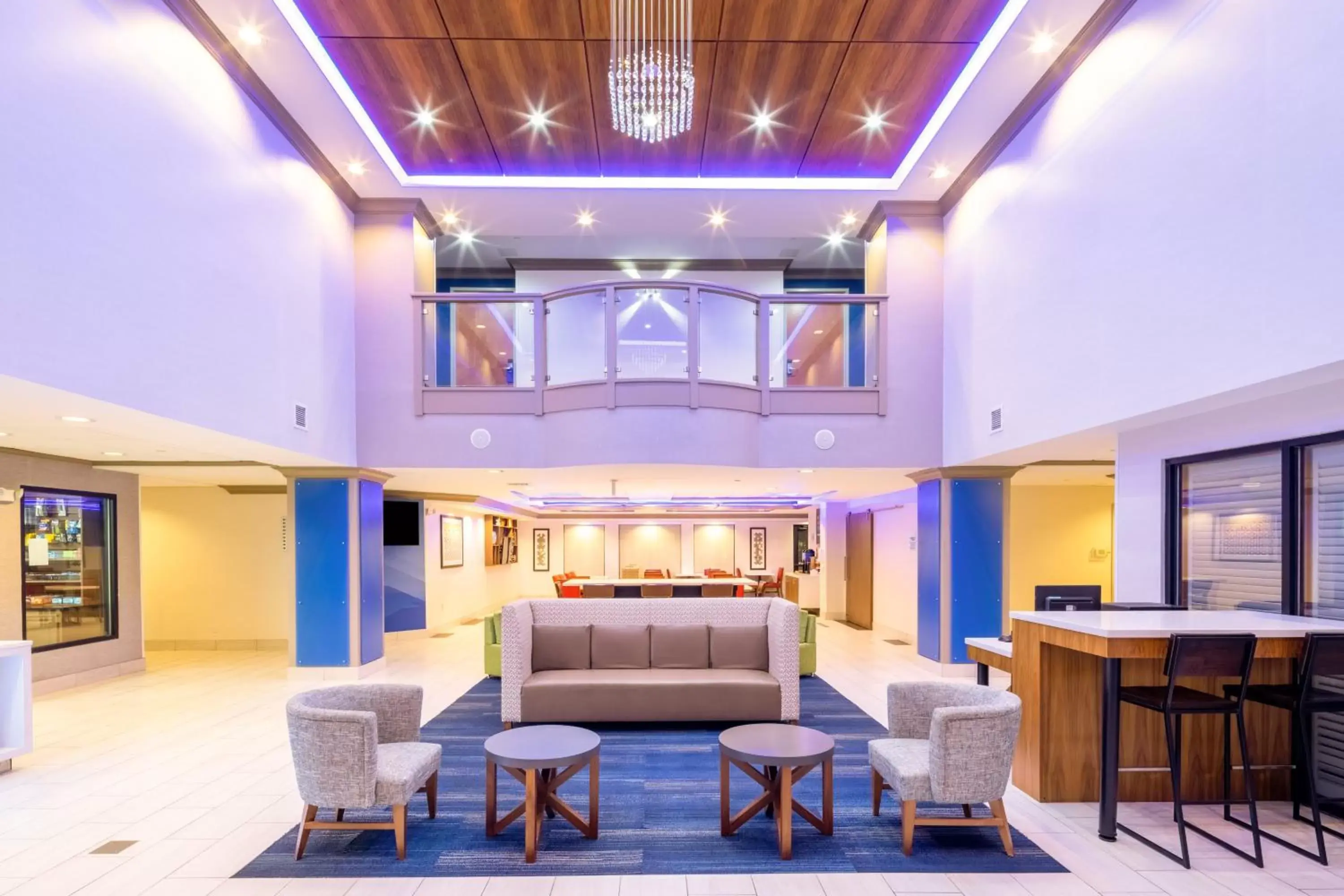 Lobby or reception in Holiday Inn Express - Coventry S - West Warwick Area, an IHG Hotel