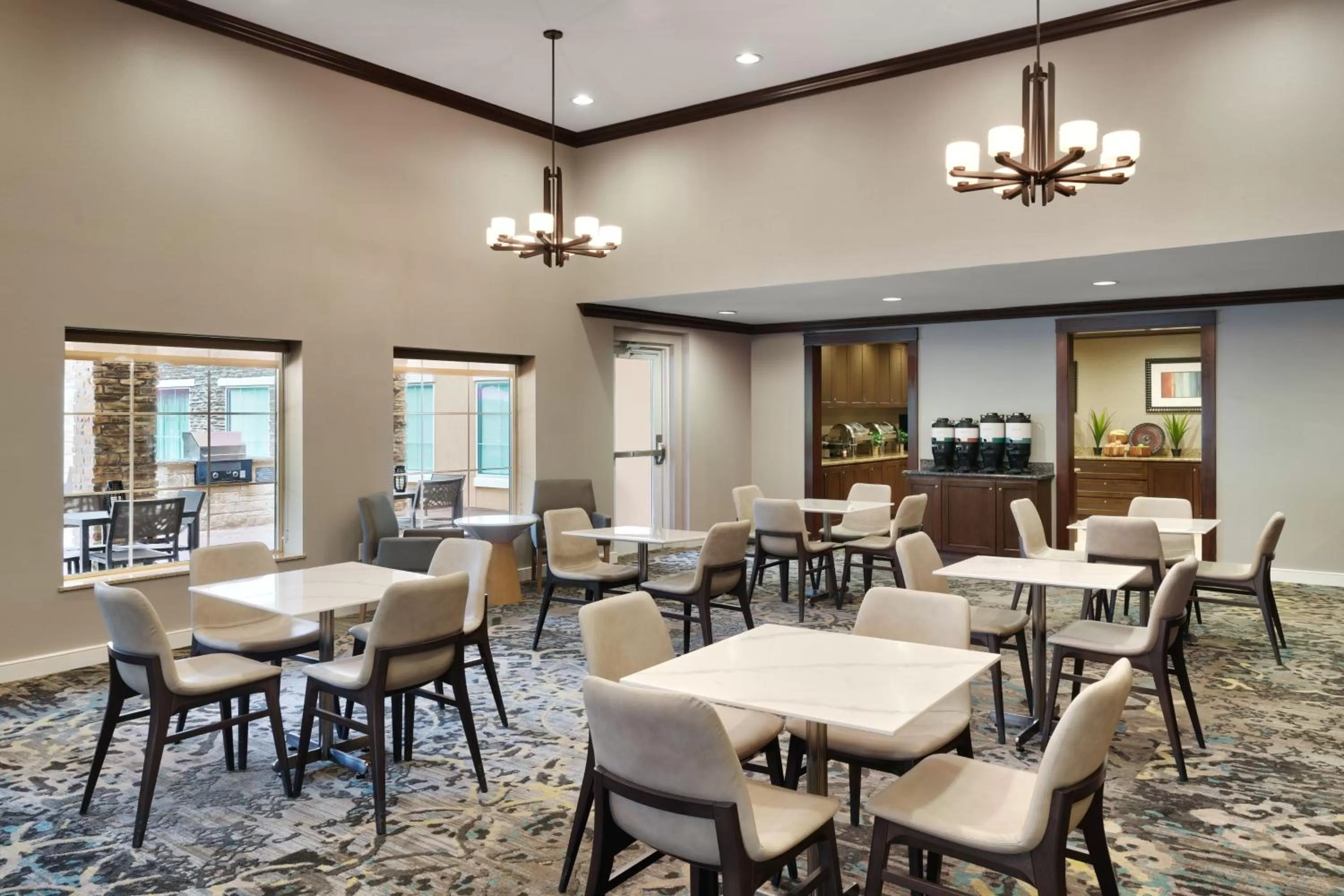 Restaurant/places to eat in Residence Inn by Marriott Houston I-10 West/Park Row