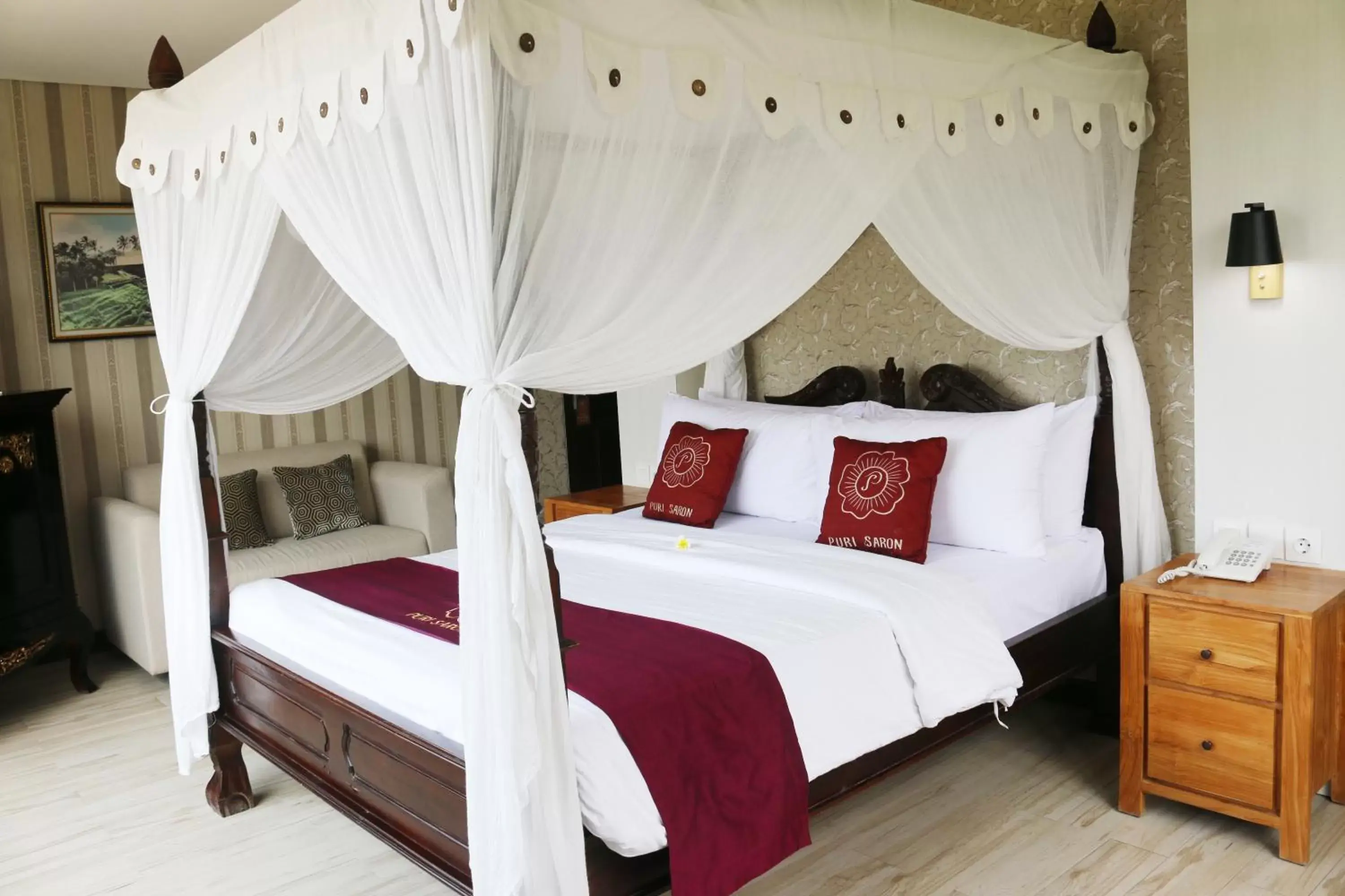Bedroom, Bed in Puri Saron Hotel Baruna Beach Lovina