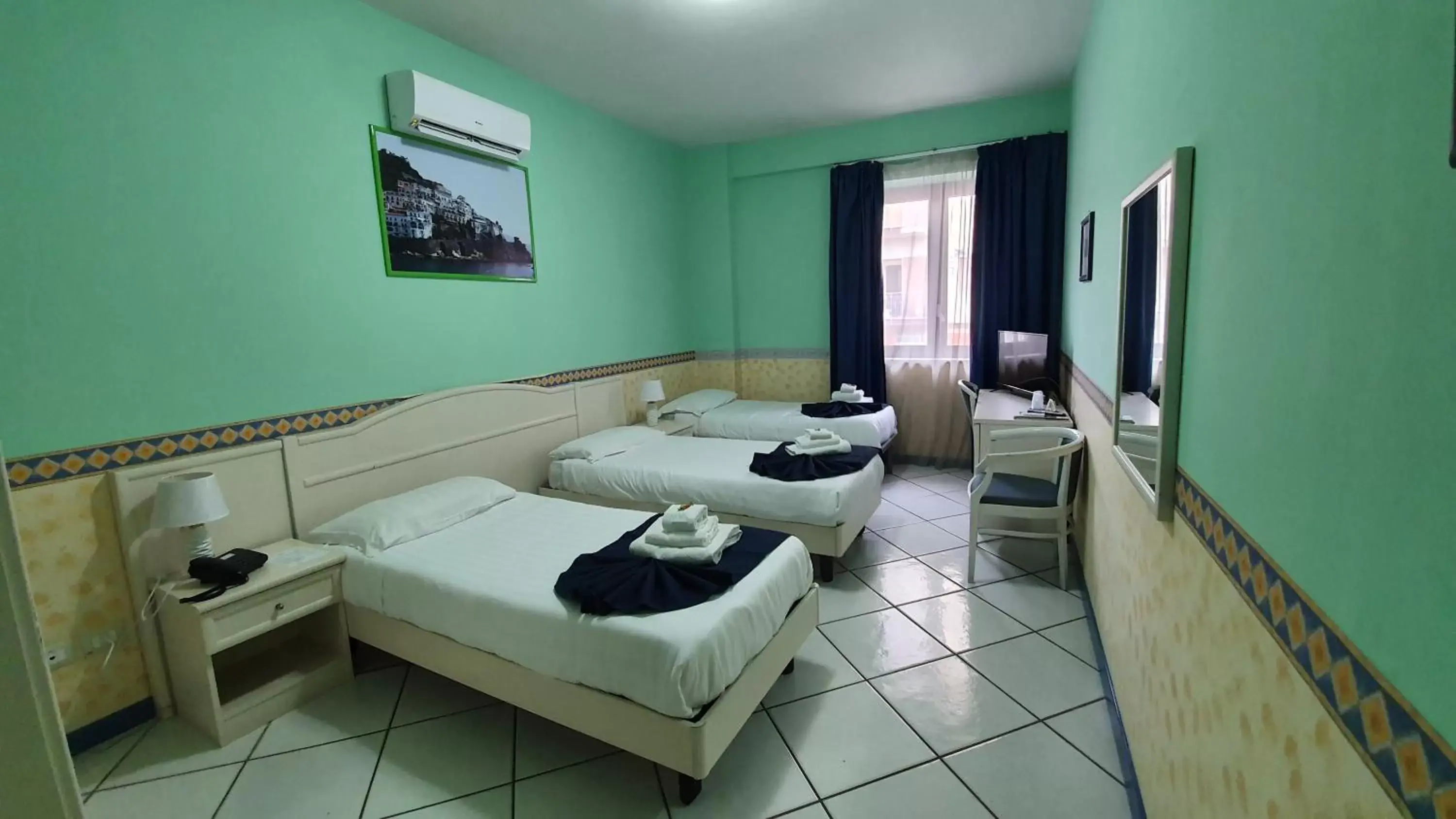 Photo of the whole room, Bed in Hotel Centro Congressi Polo Nautico