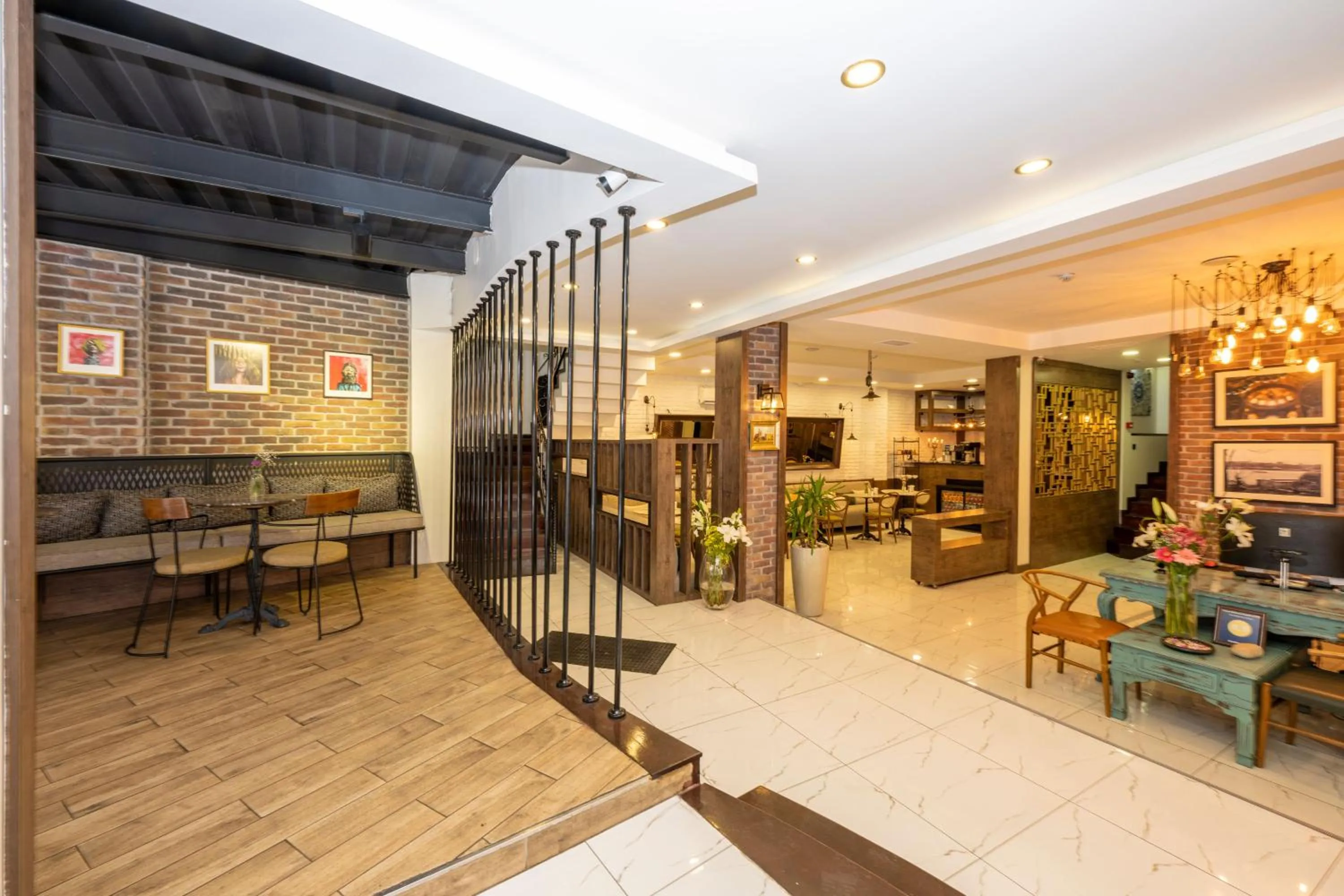 Lobby or reception in The Marions Suite istanbul Special Category Taksim