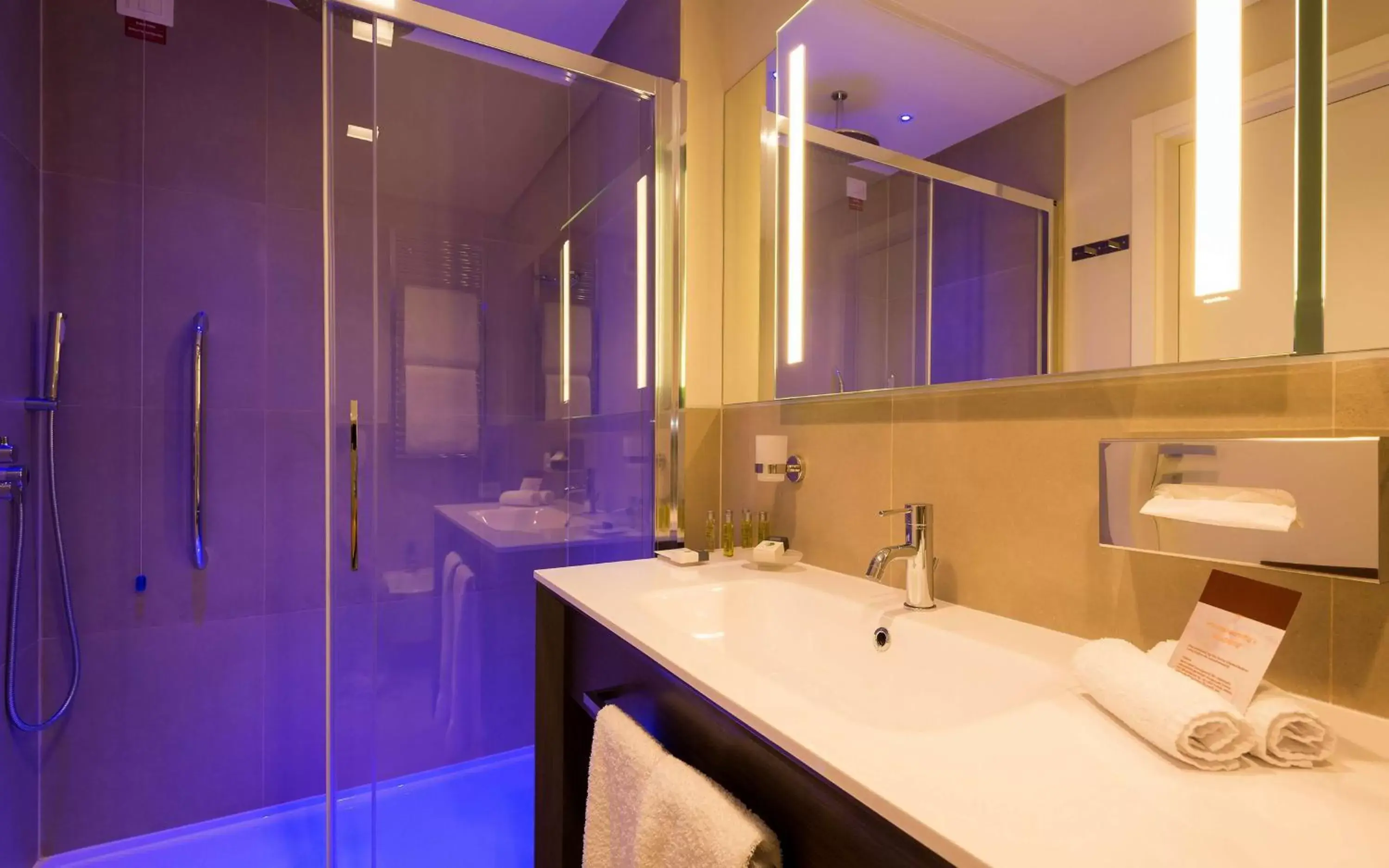 Bathroom in DoubleTree by Hilton Yerevan City Centre