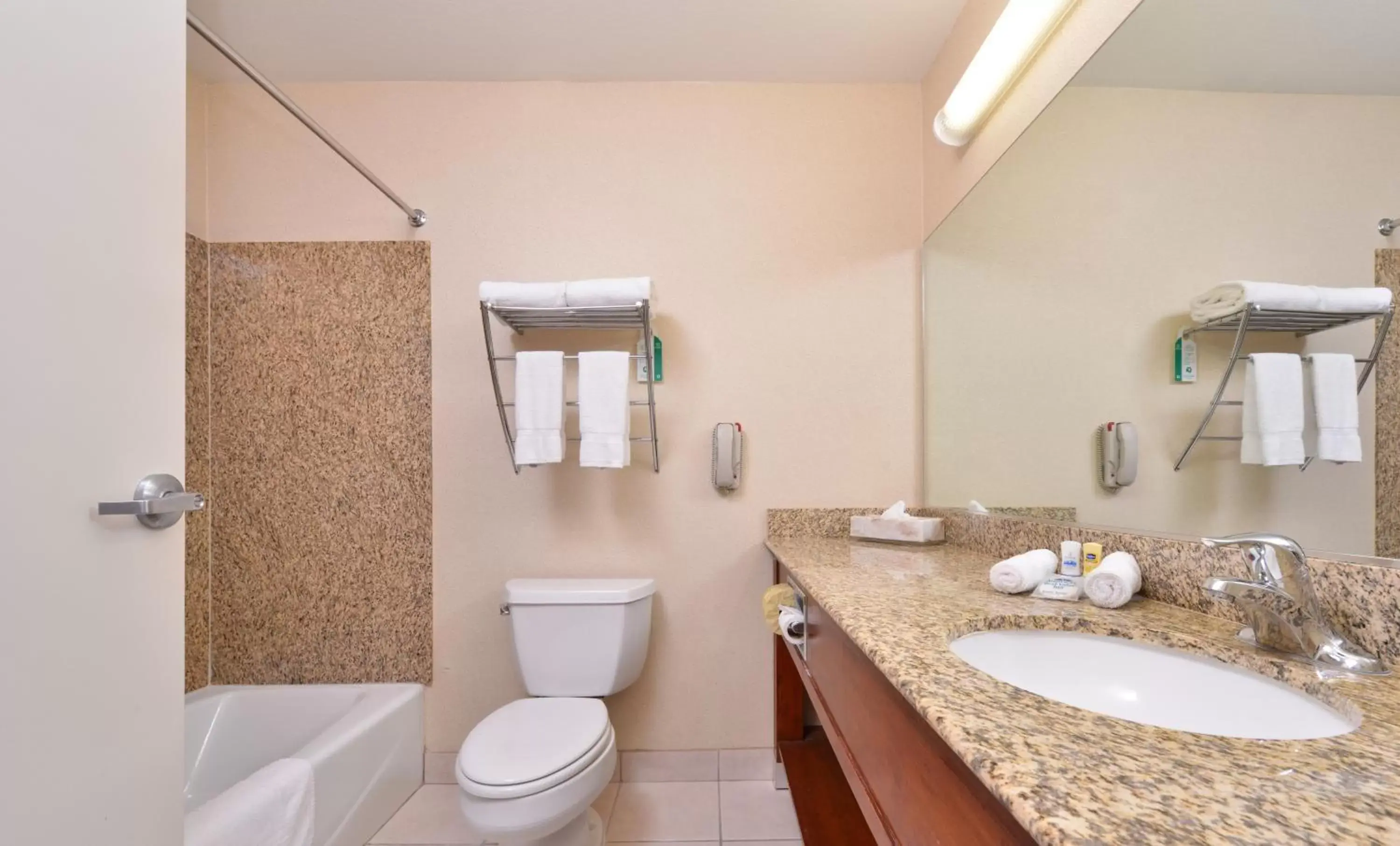 Bathroom in Americas Best Value Inn - Joshua Tree/Twentynine Palms