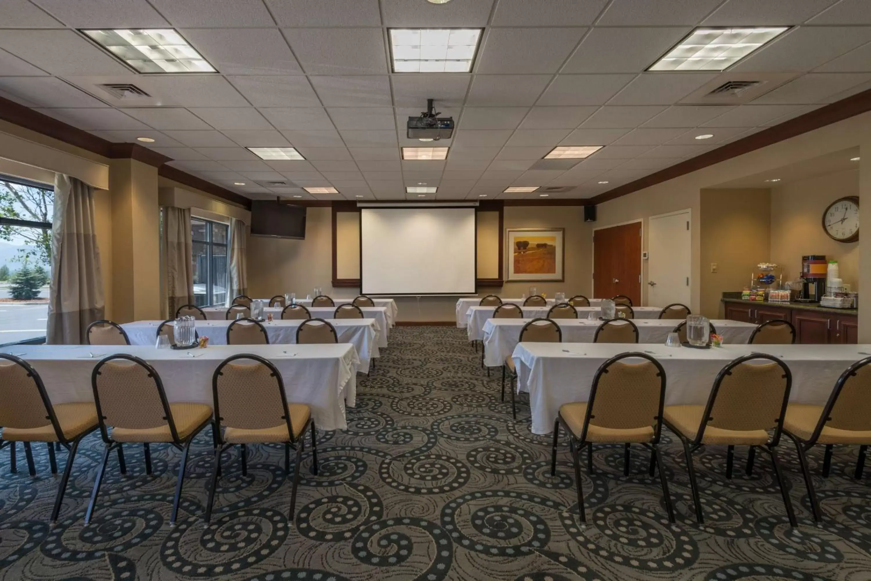 Meeting/conference room in Hampton Inn & Suites Colorado Springs-Air Force Academy/I-25 North