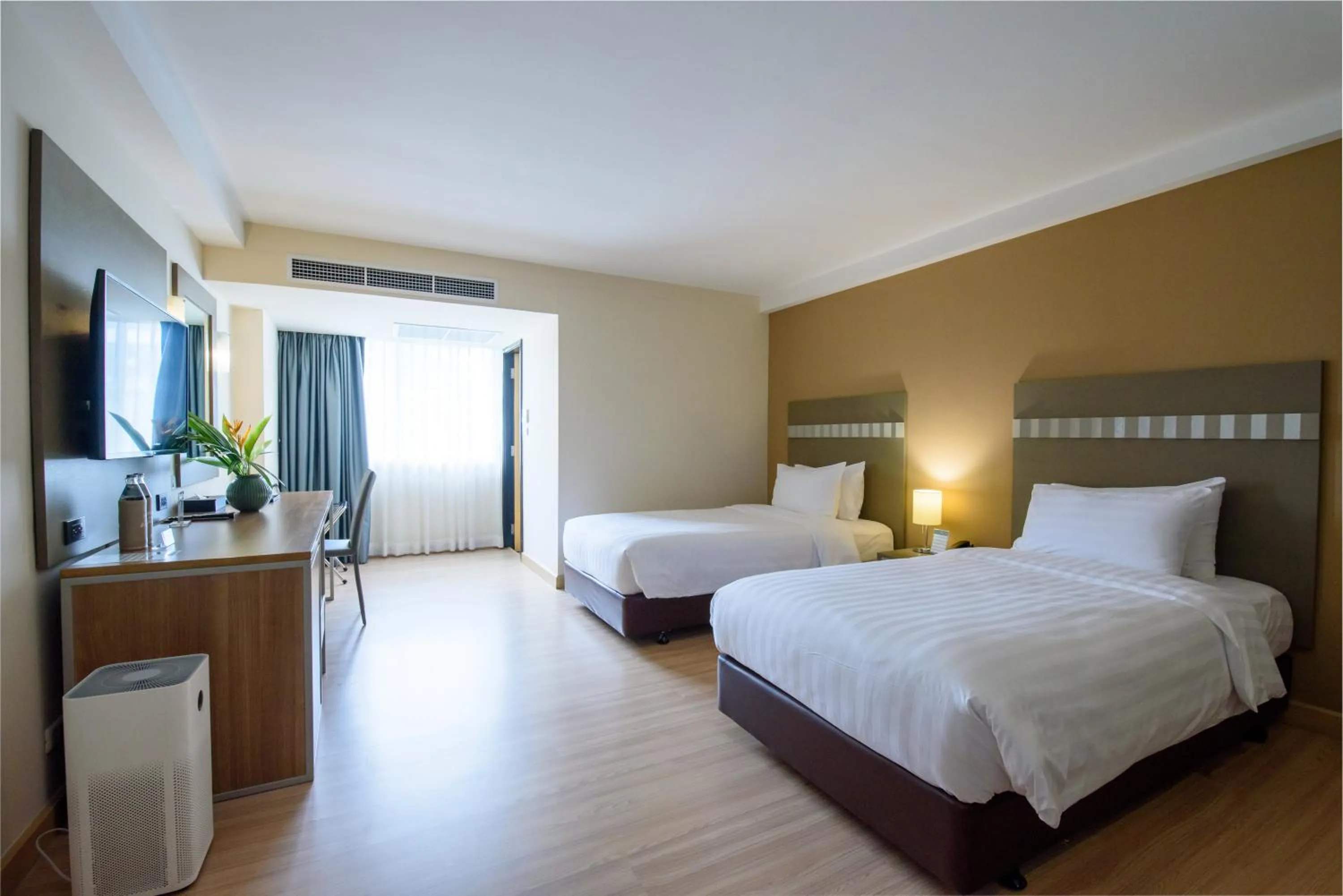 Bedroom, Bed in SC Park Hotel