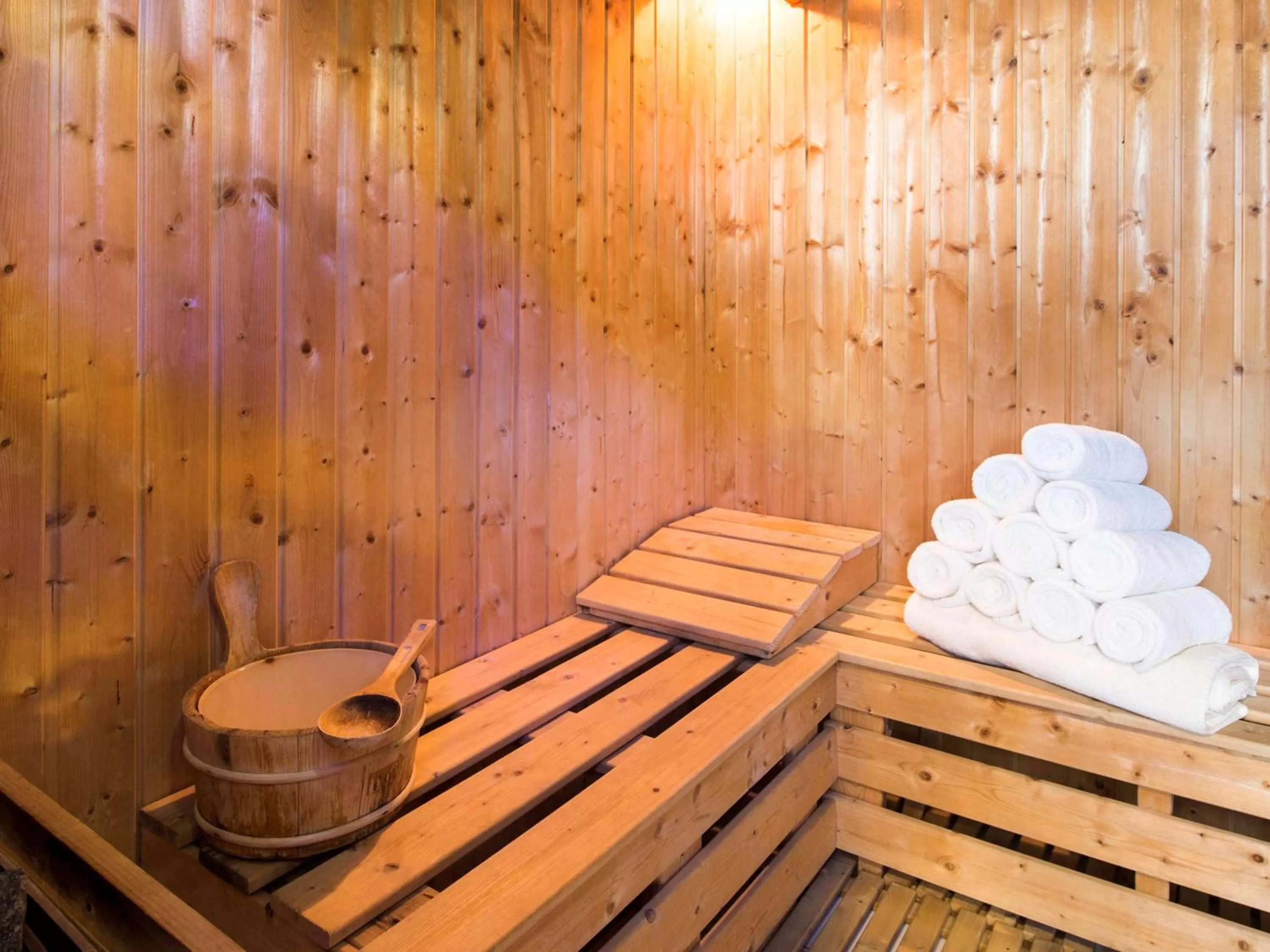 Spa and wellness centre/facilities in Novotel Abu Dhabi Gate