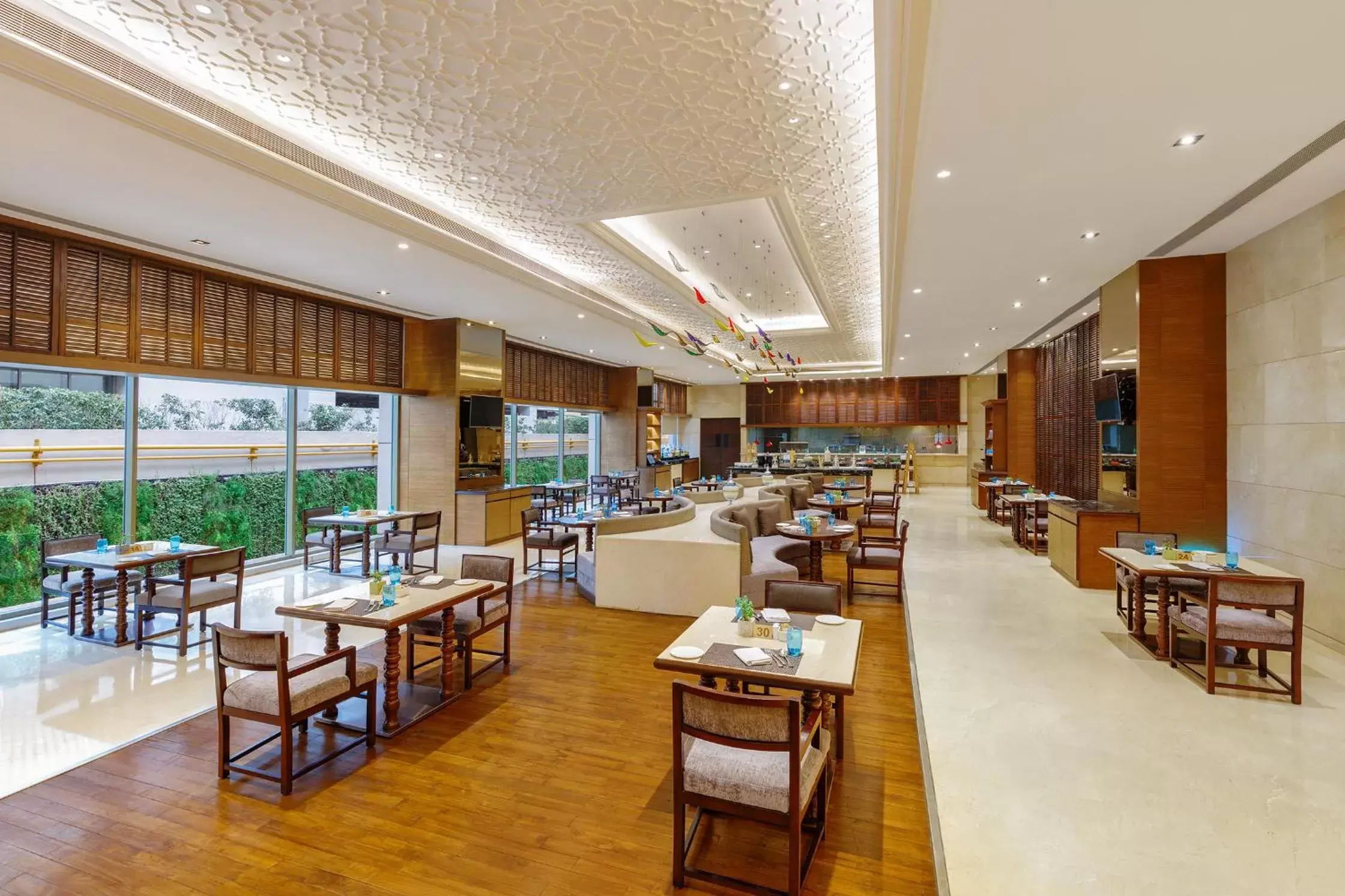 Restaurant/Places to Eat in Pride Plaza Hotel, Aerocity New Delhi