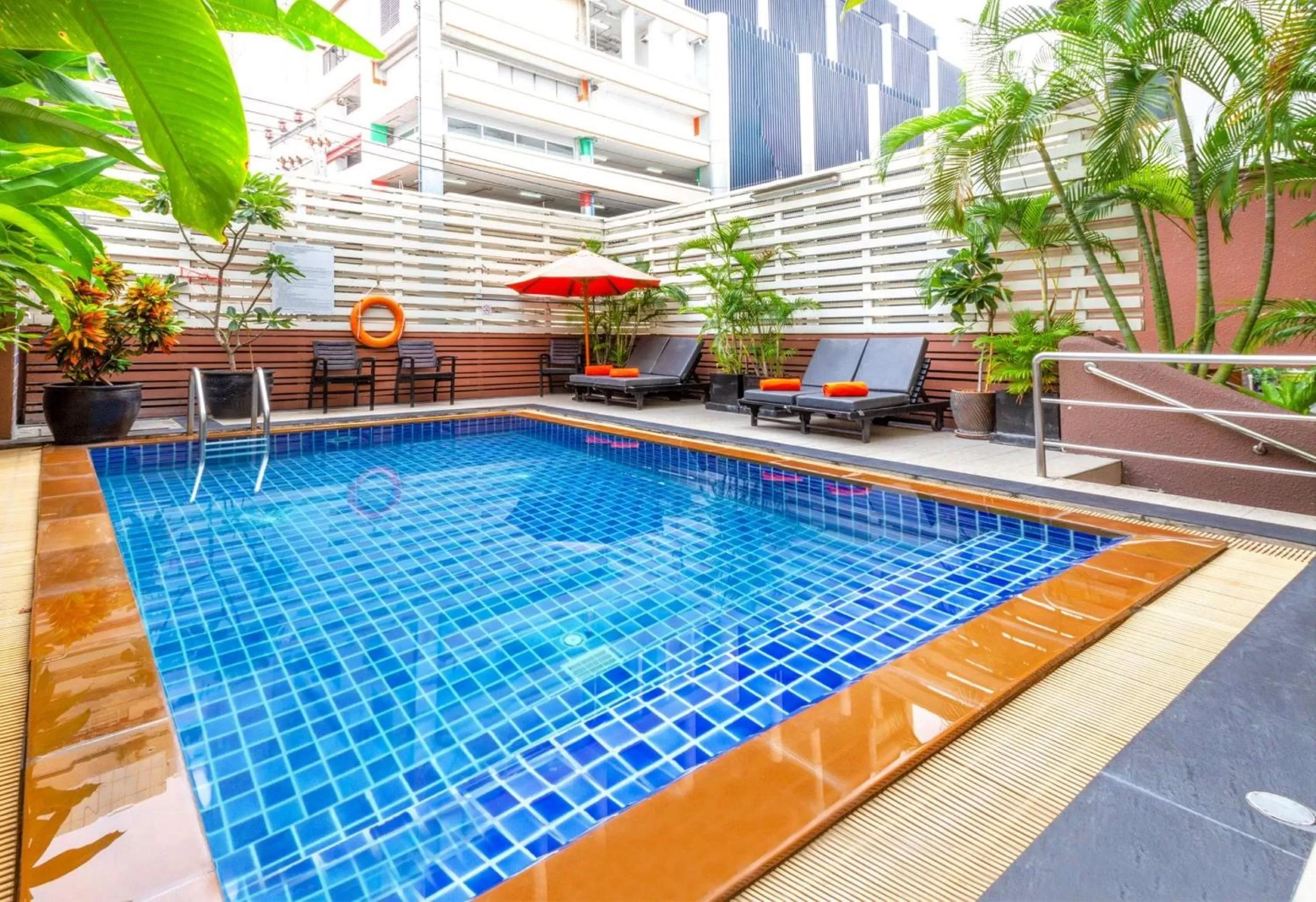 Swimming pool in FuramaXclusive Sukhumvit