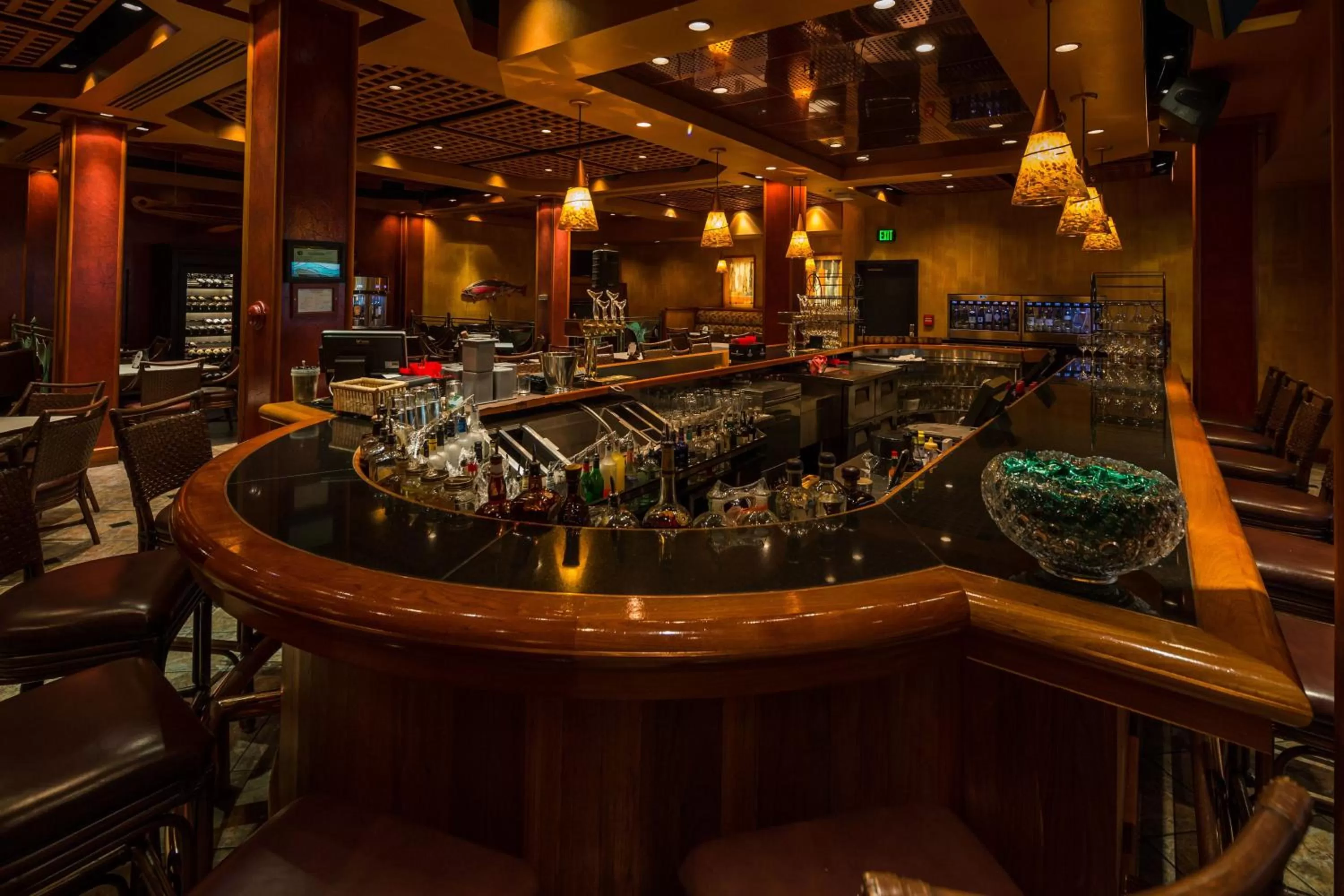 Food and drinks in The Hotel Captain Cook