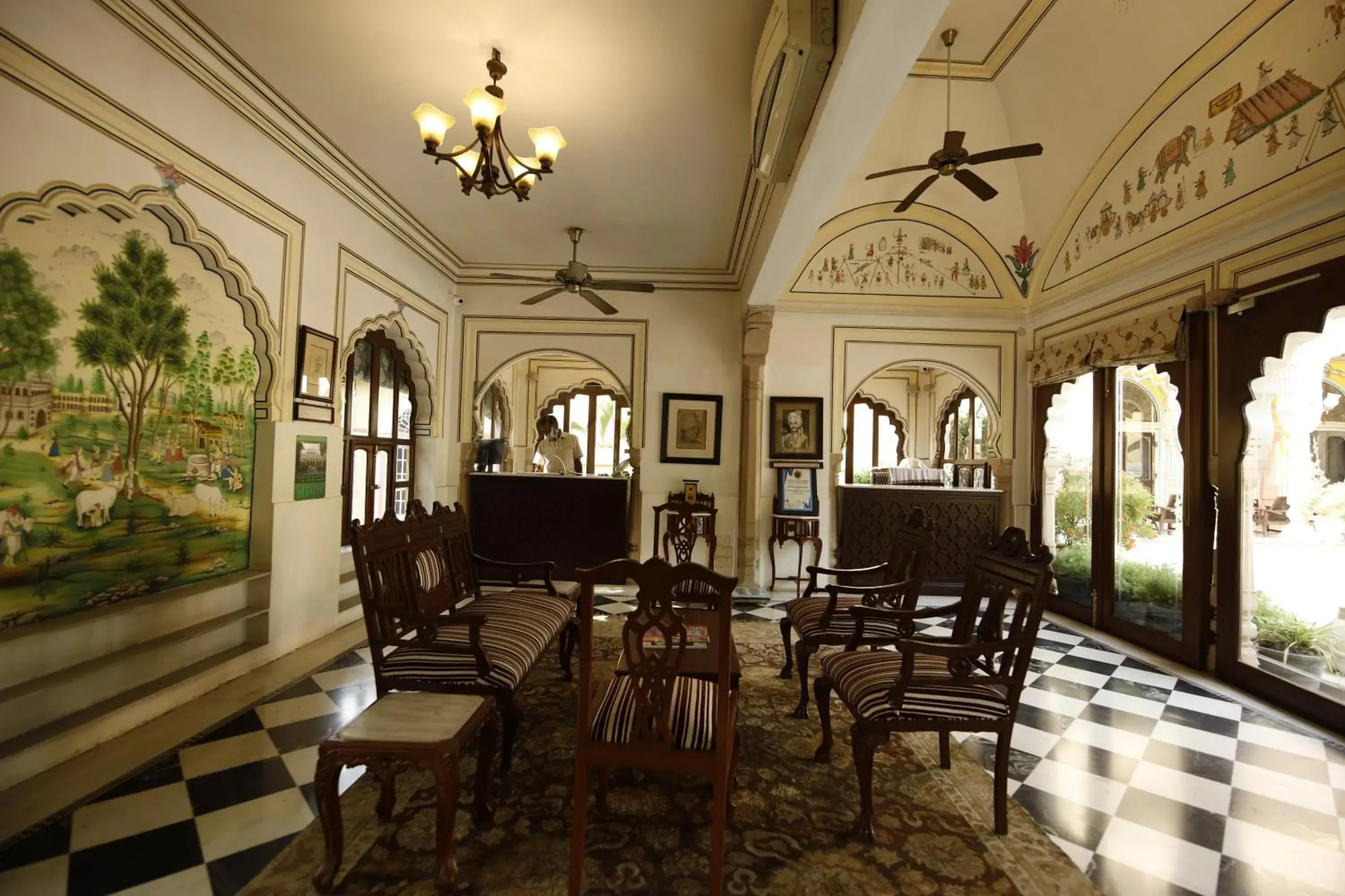 Lobby or reception, Restaurant/Places to Eat in Hotel Narain Niwas Palace