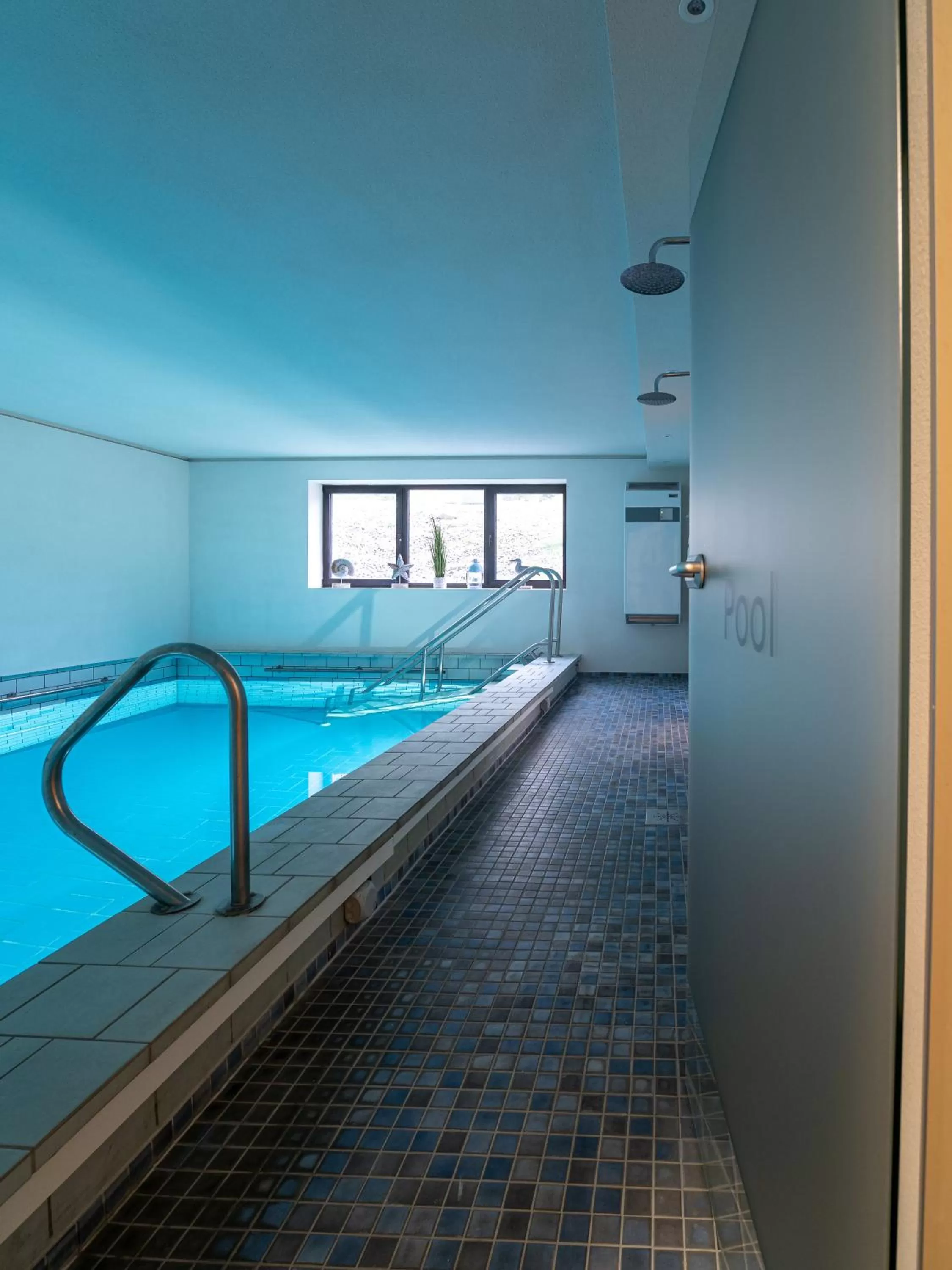 Swimming pool in Tom's Hus Heiligenhafen