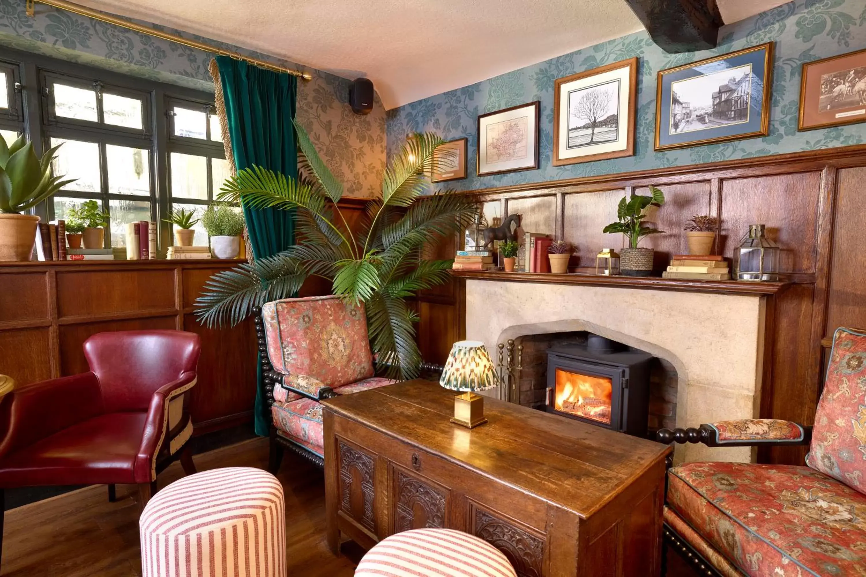 Seating area, Lounge/Bar in Salisbury Arms Hotel