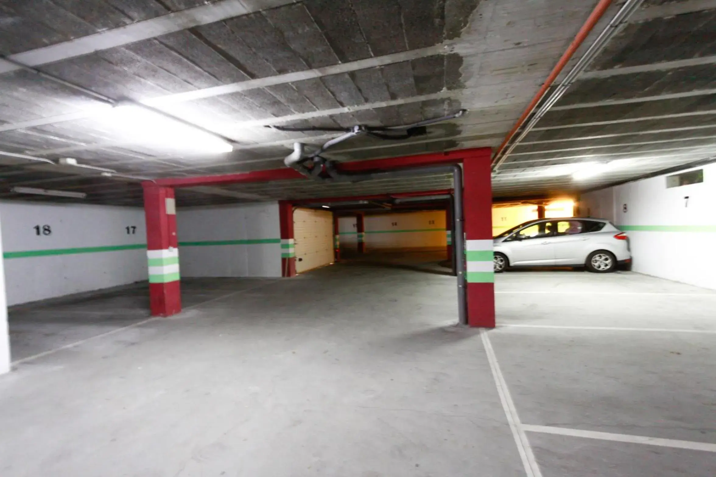 Parking in Hotel Peregrina