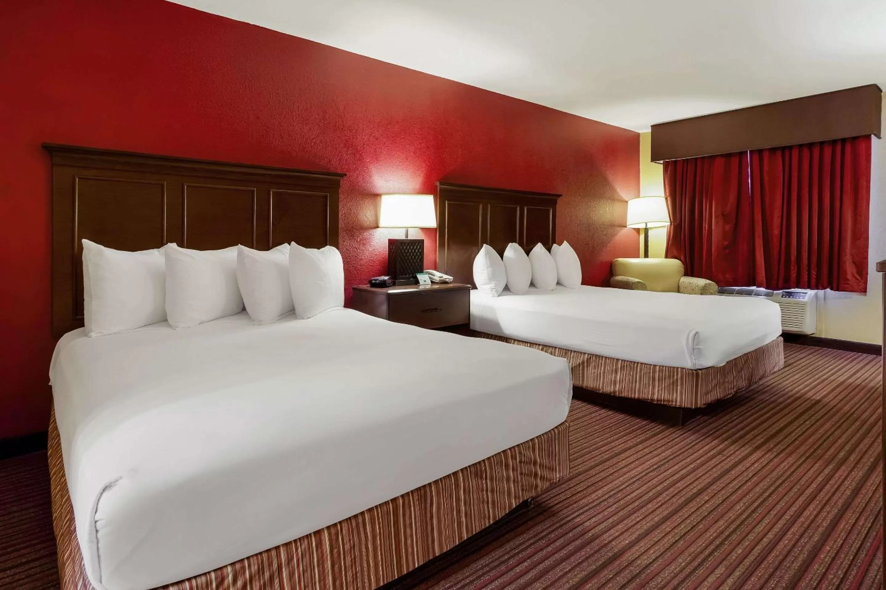 Bedroom, Bed in Quality Inn & Suites