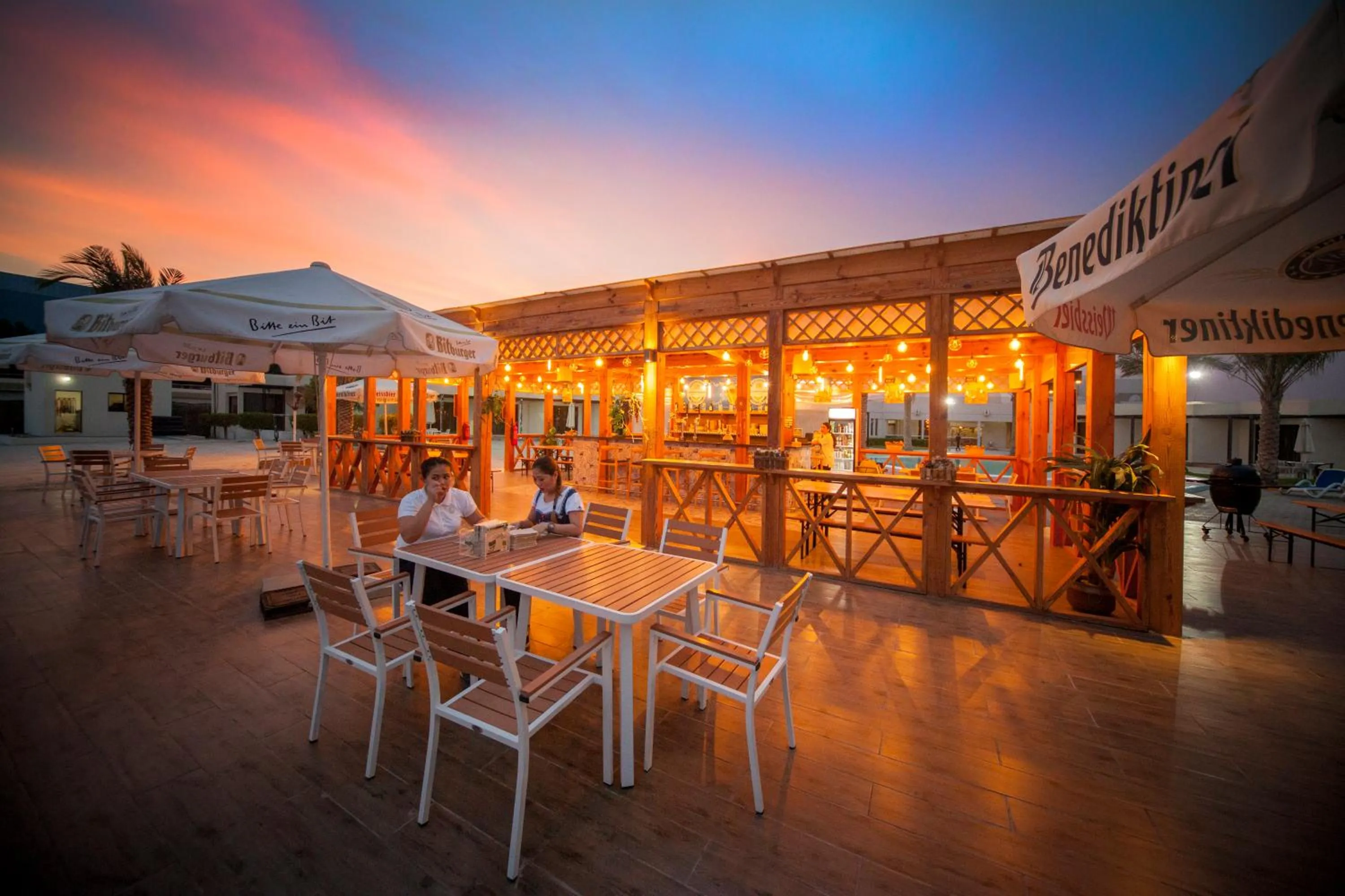 Restaurant/places to eat in Pearl Hotel & Spa