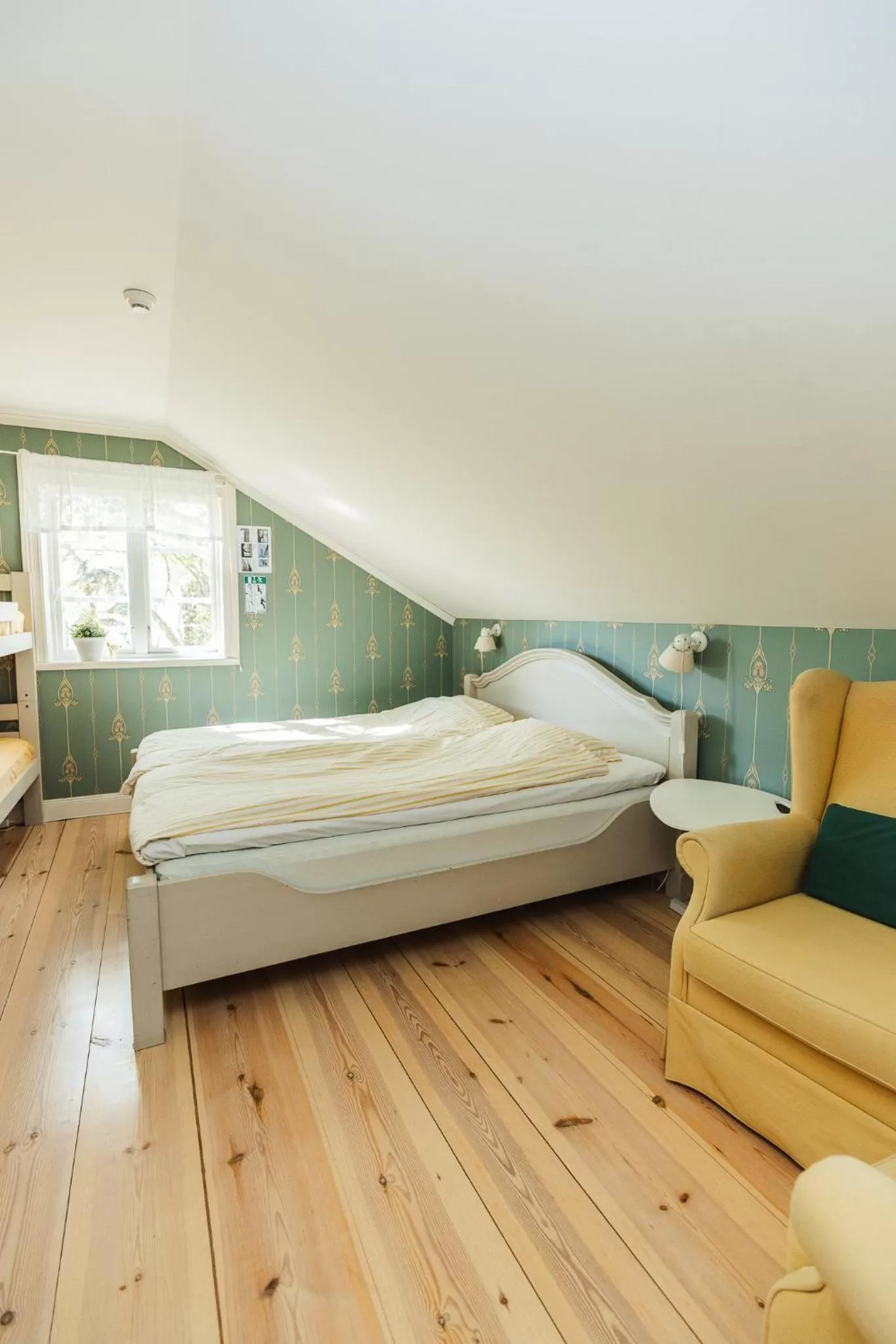 Property building, Bed in Bäcks Bed & Breakfast