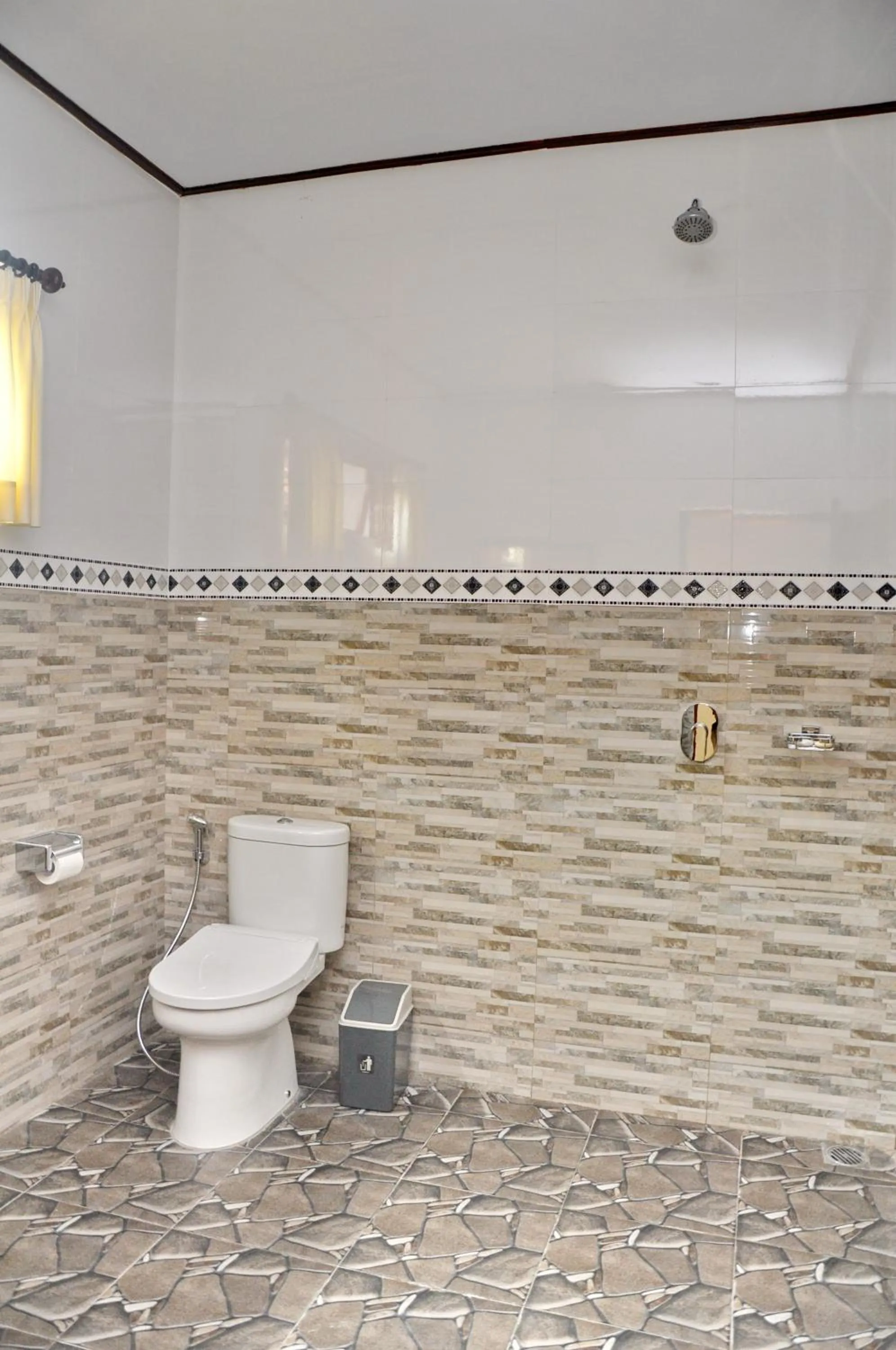 Toilet in Nick's Homestay