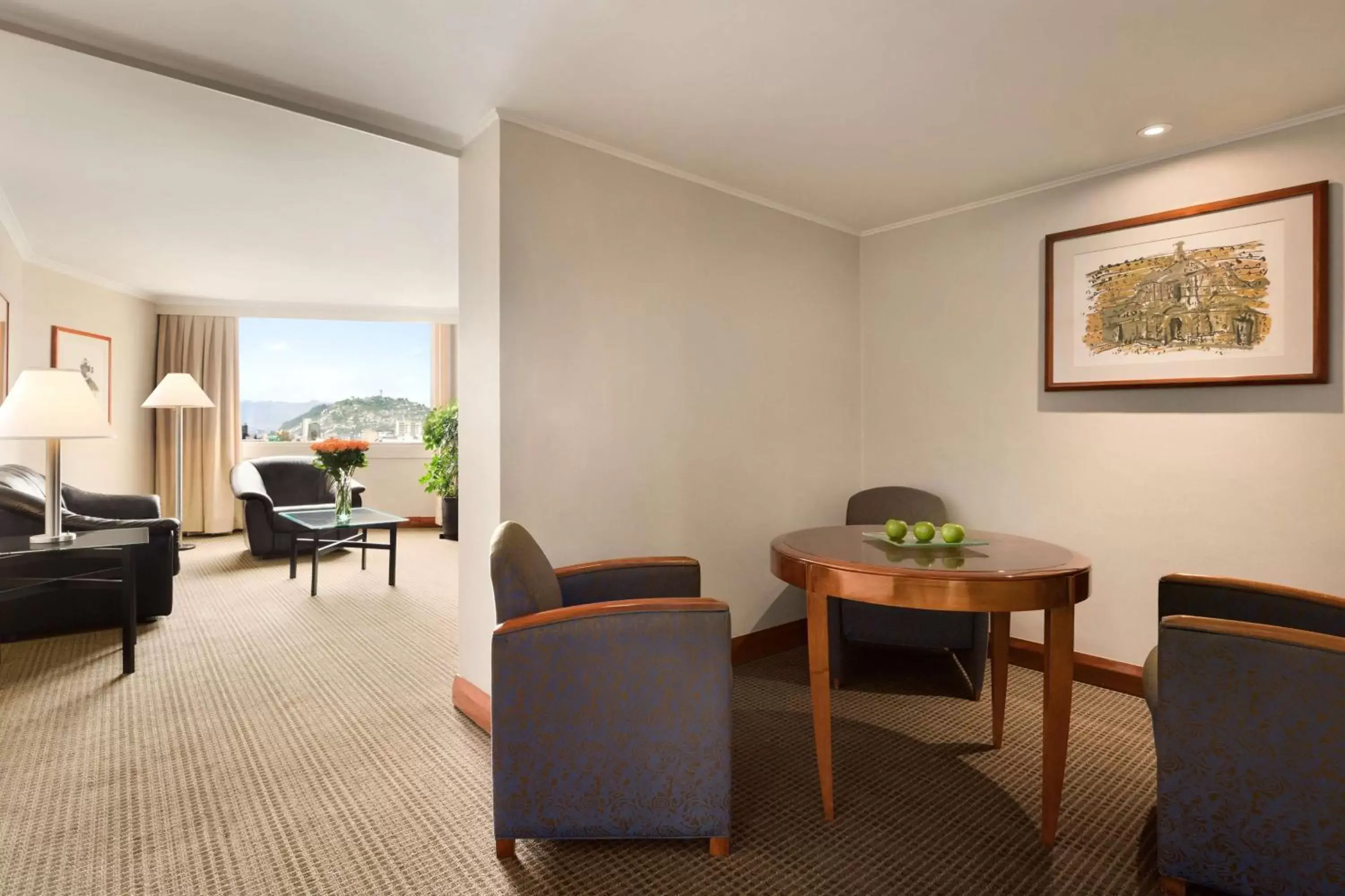 Living room, Seating Area in Hilton Colon Quito Hotel