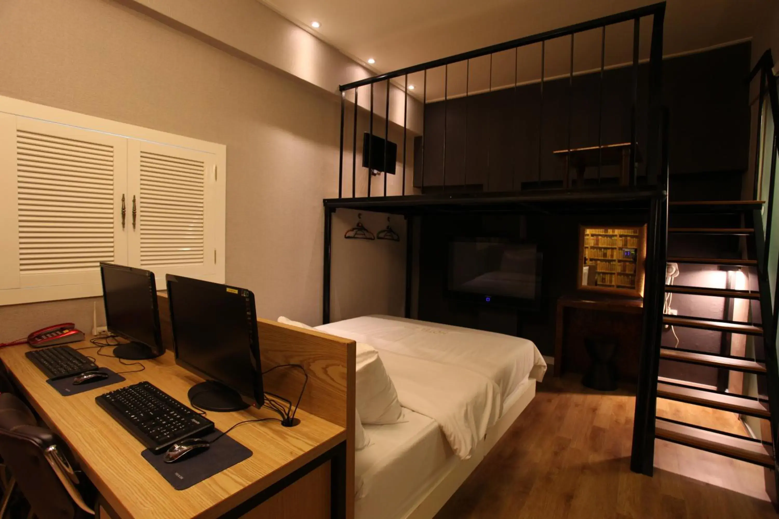 Photo of the whole room in Zip Hotel