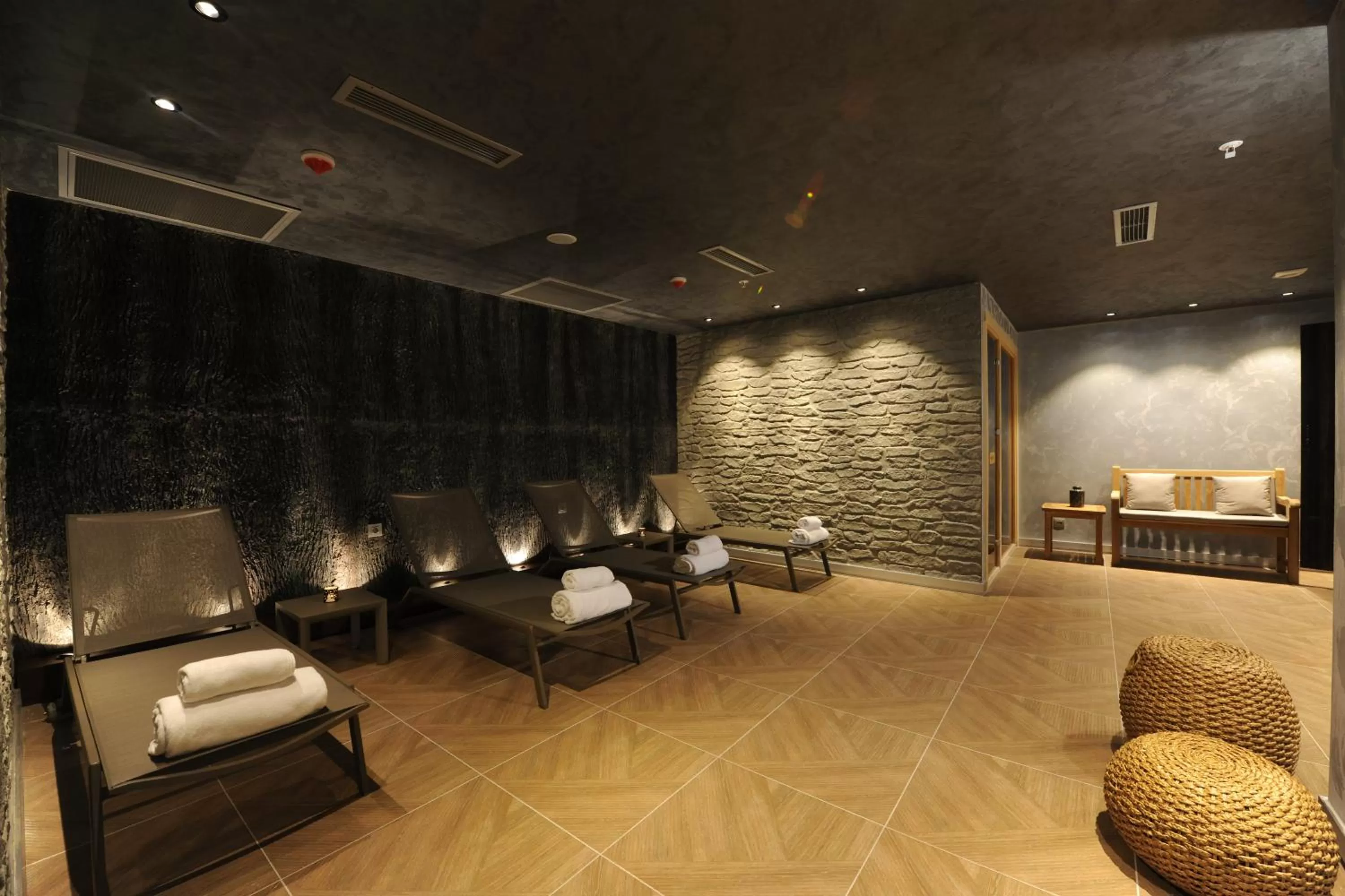 sunbed in Le Petit Palace Hotel - Special Category