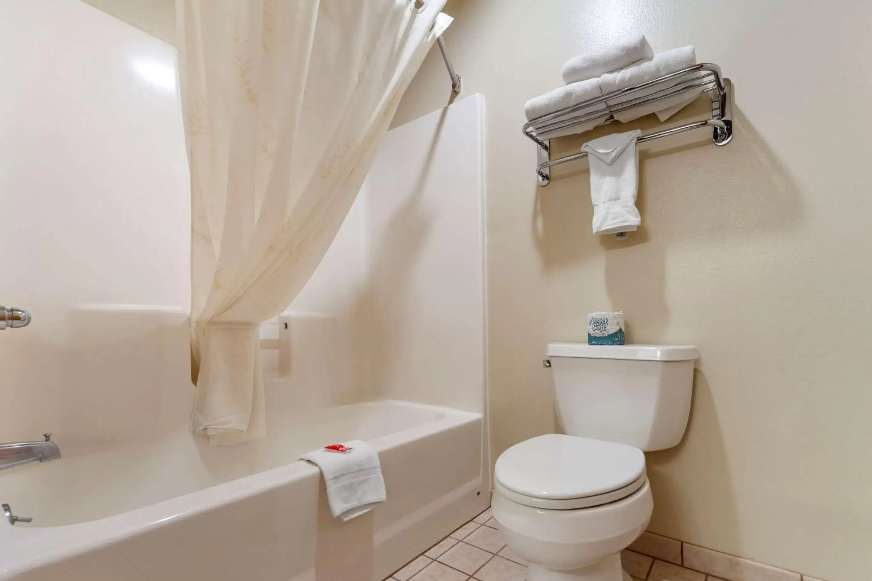 Photo of the whole room, Bathroom in Harmony Inn & Suites