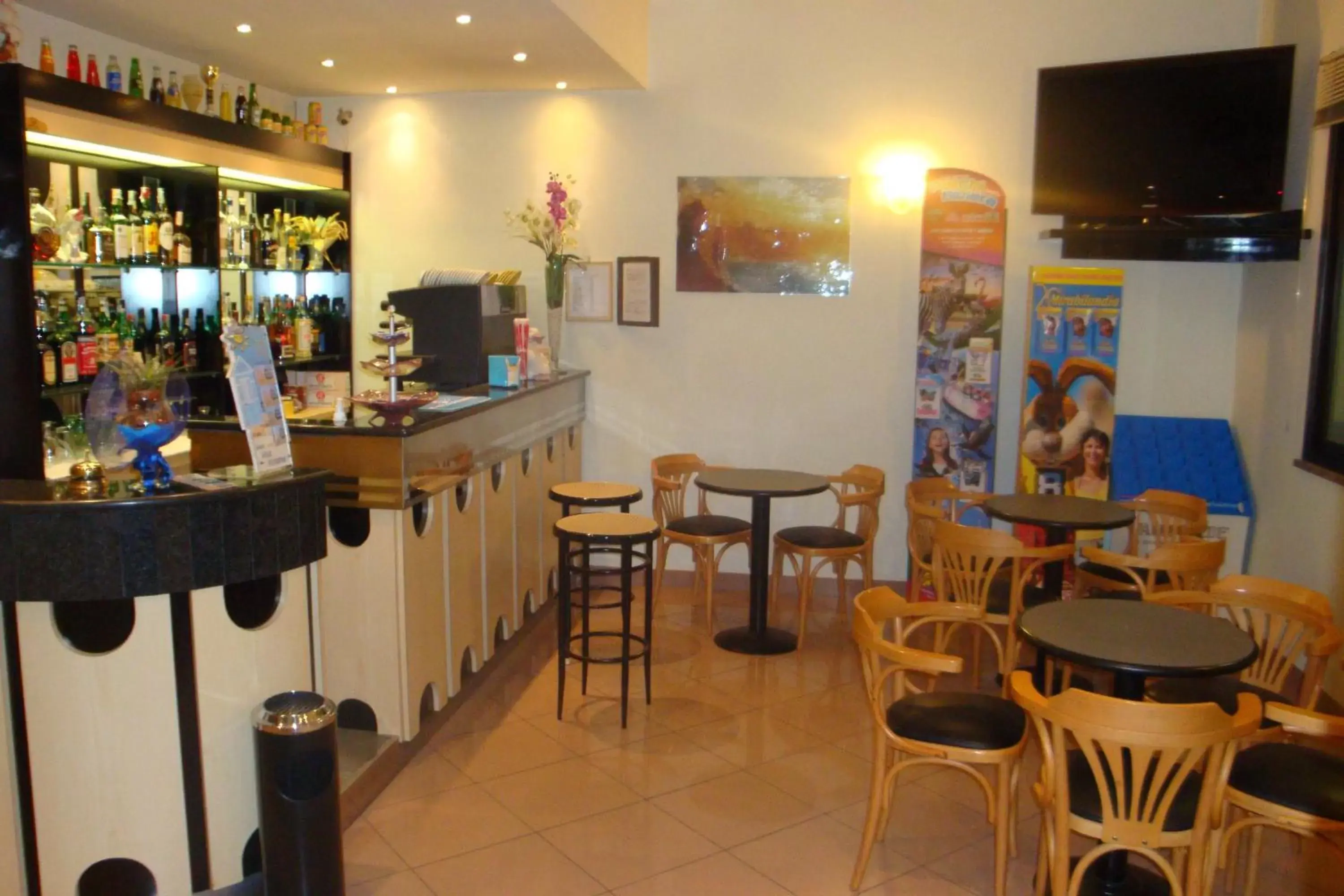 Lounge/Bar in Hotel Vela Azzurra