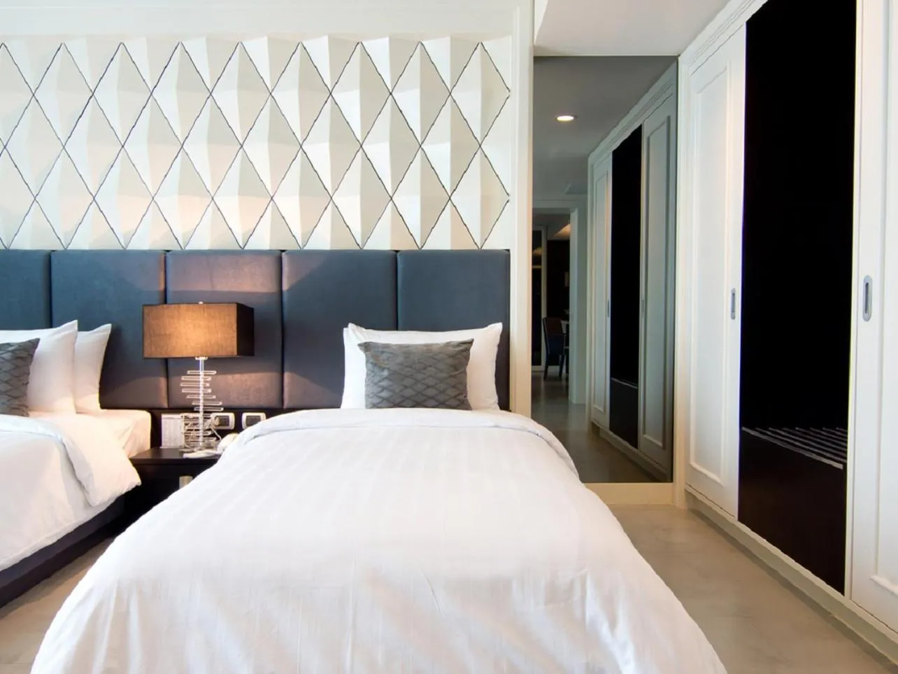 Bedroom, Bed in Way Hotel Pattaya