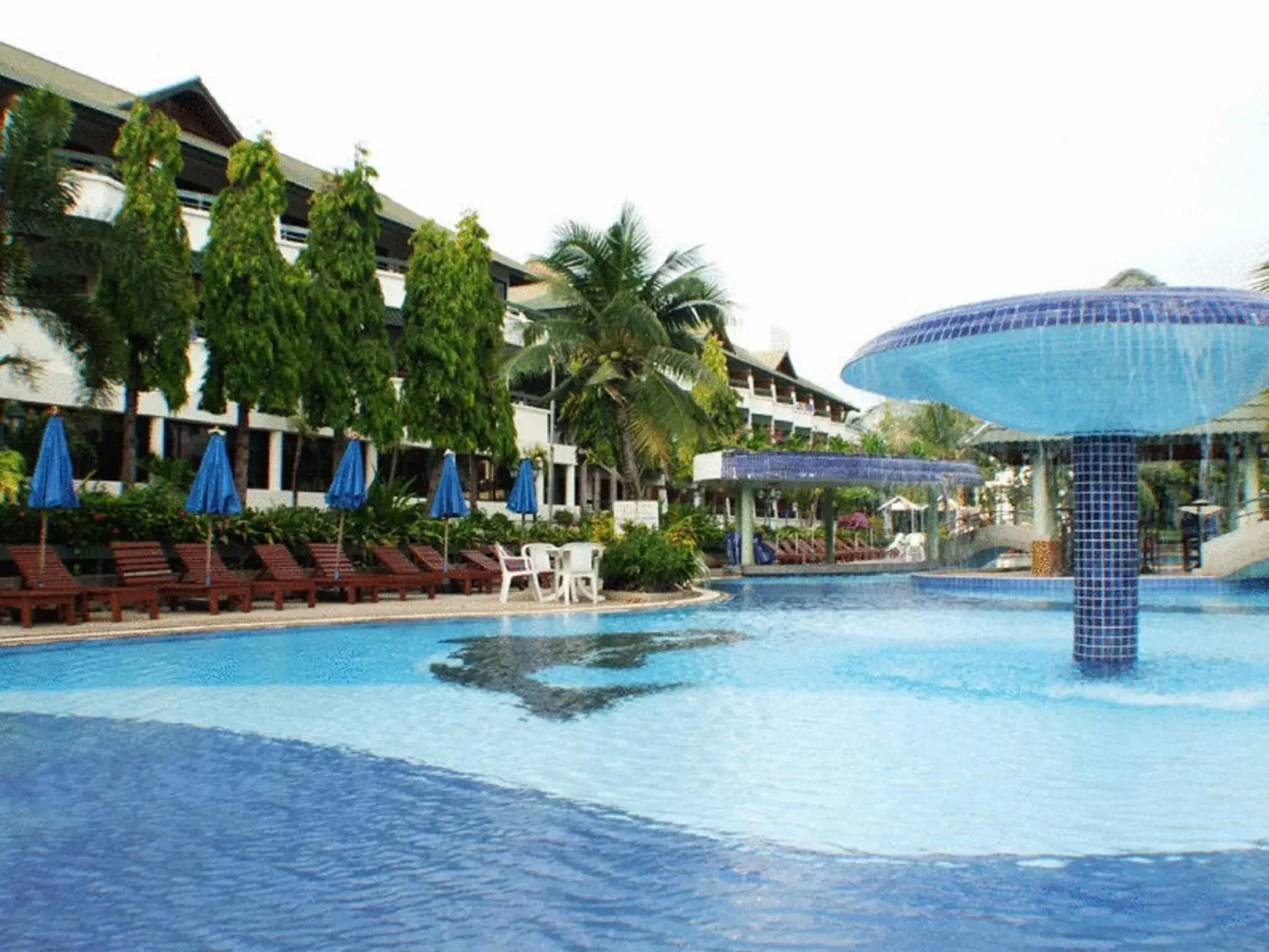 Garden view, Swimming Pool in Grand Jomtien Palace Hotel - SHA Extra Plus