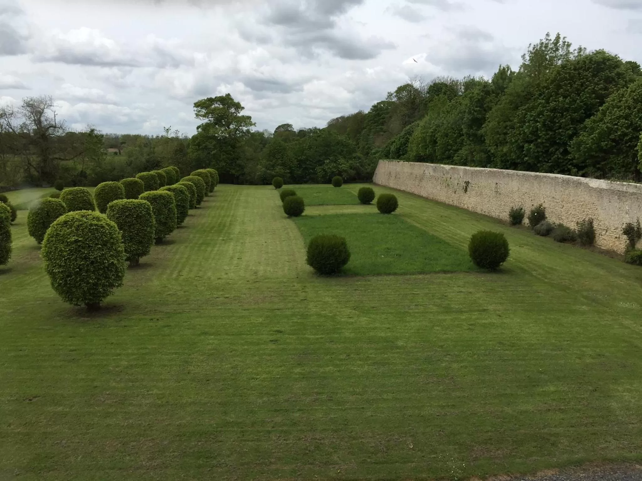 Garden view in Le Château d'Asnières en Bessin