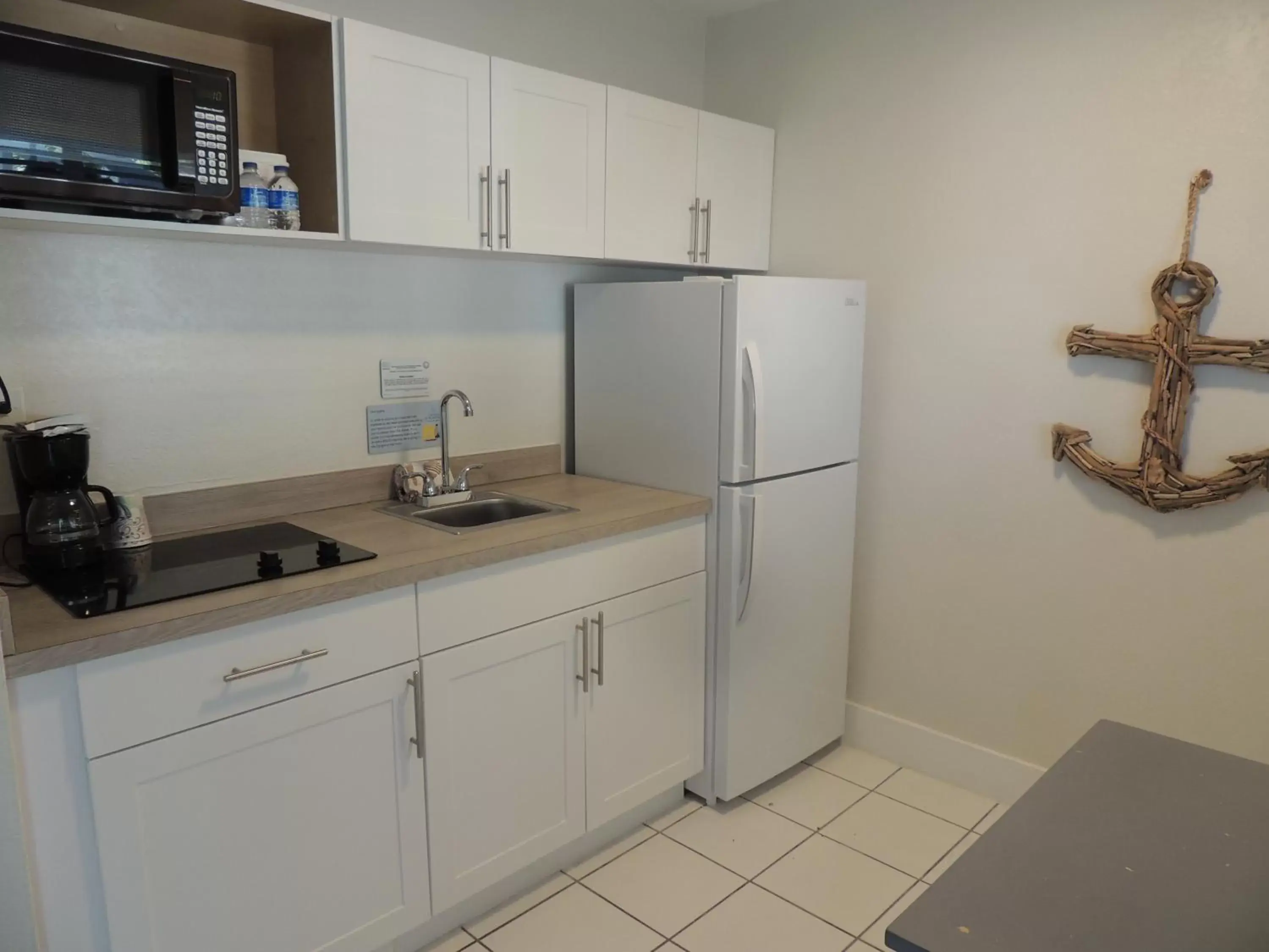 kitchen, Kitchen/Kitchenette in Sands of Islamorada