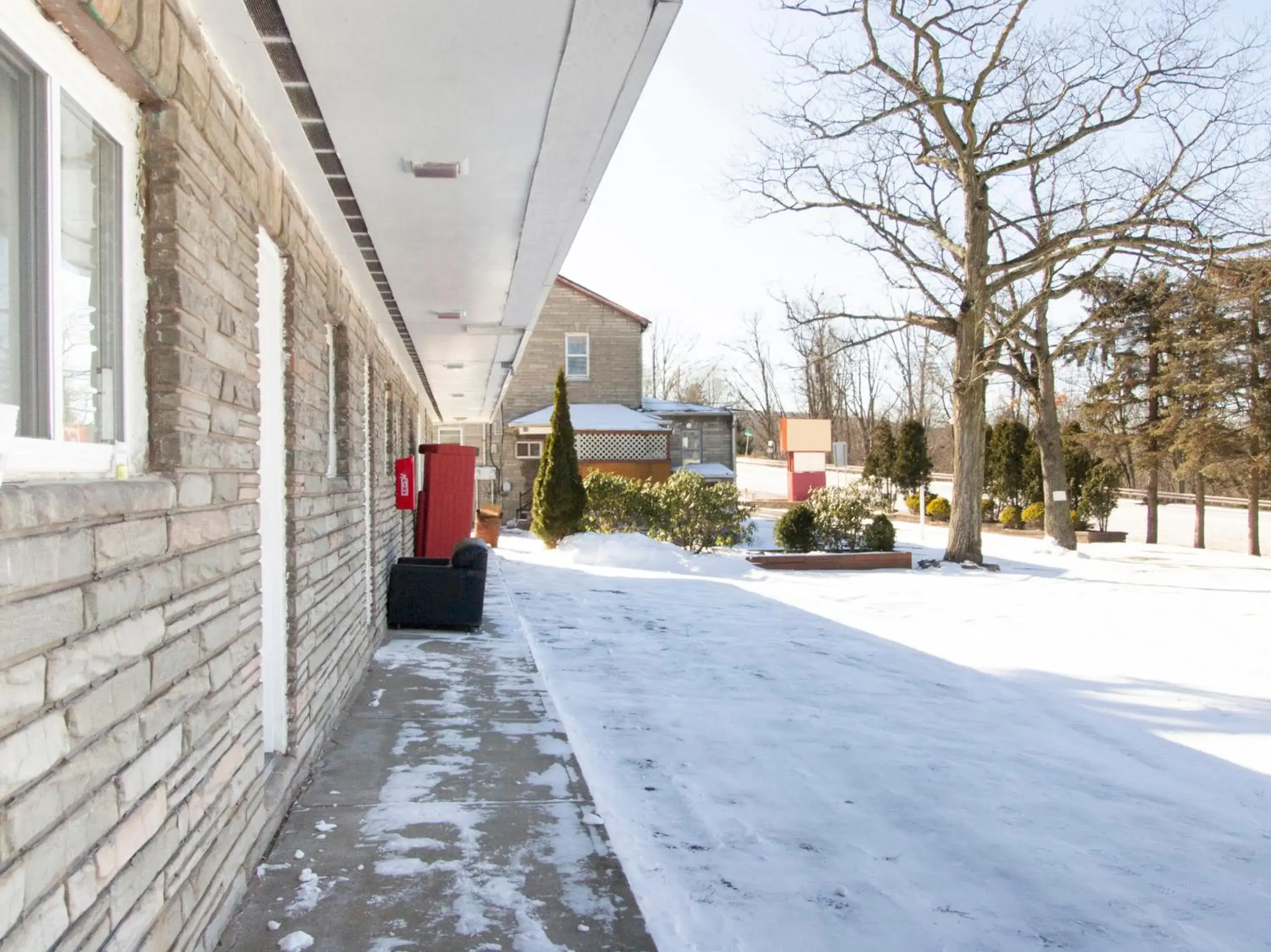 Facade/entrance, Winter in OYO Hotel Wilkes-Barre East